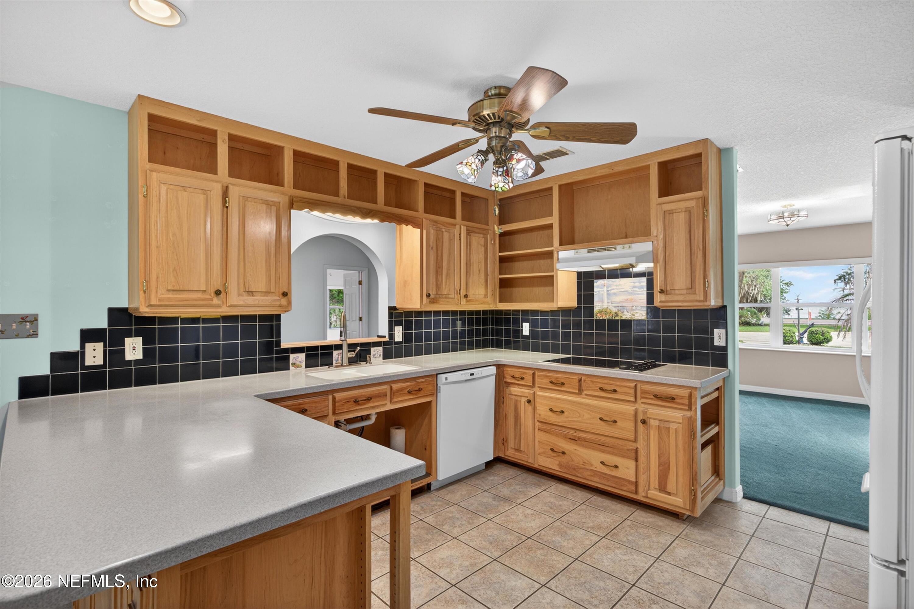 1720 COUNTY ROAD 13 S