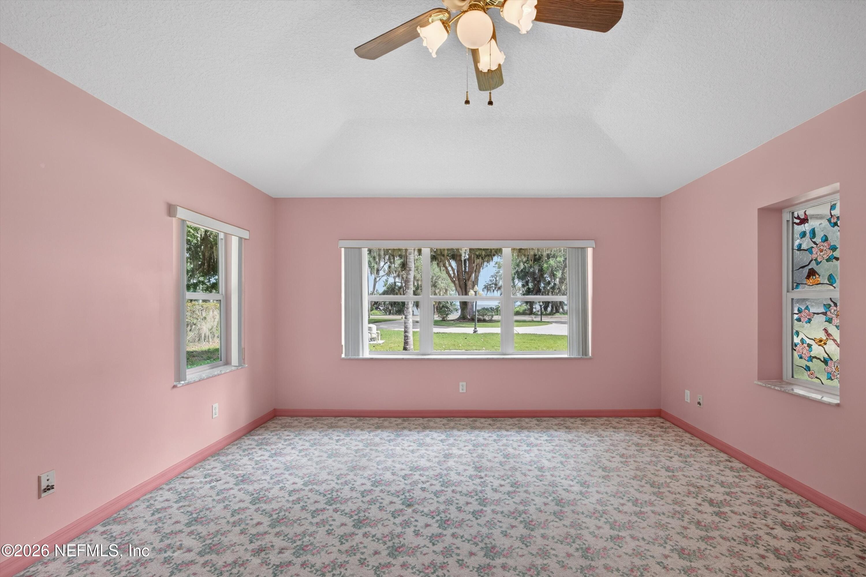 1720 COUNTY ROAD 13 S