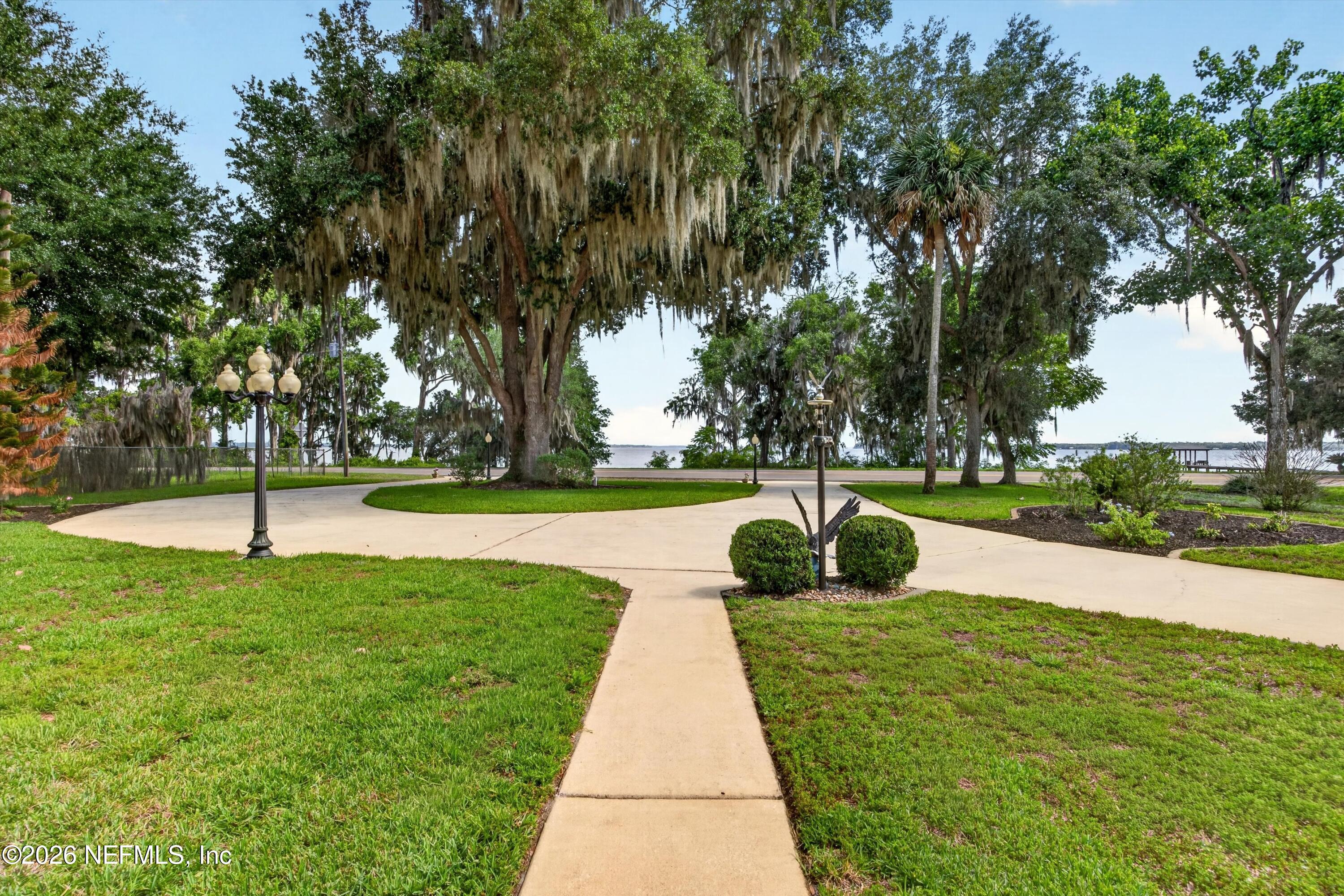 1720 COUNTY ROAD 13 S