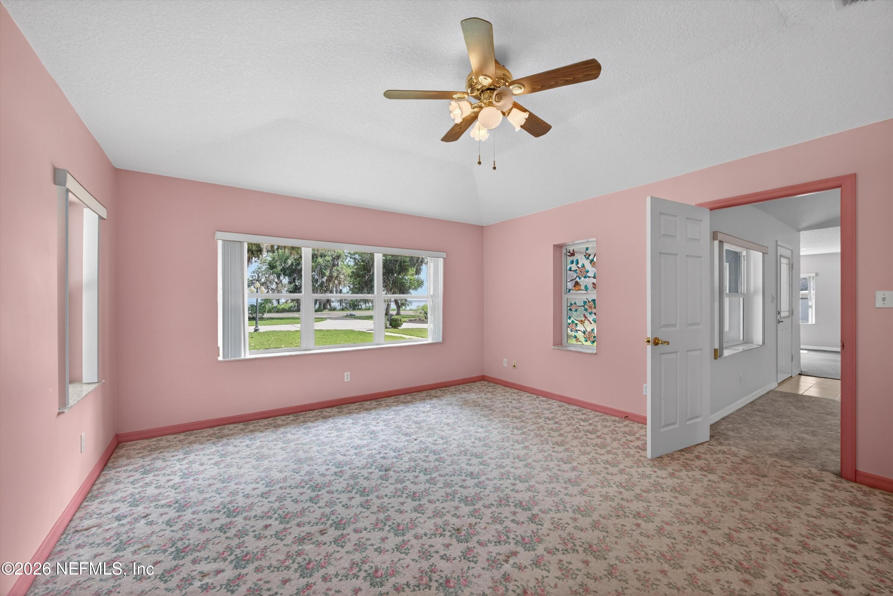 1720 COUNTY ROAD 13 S