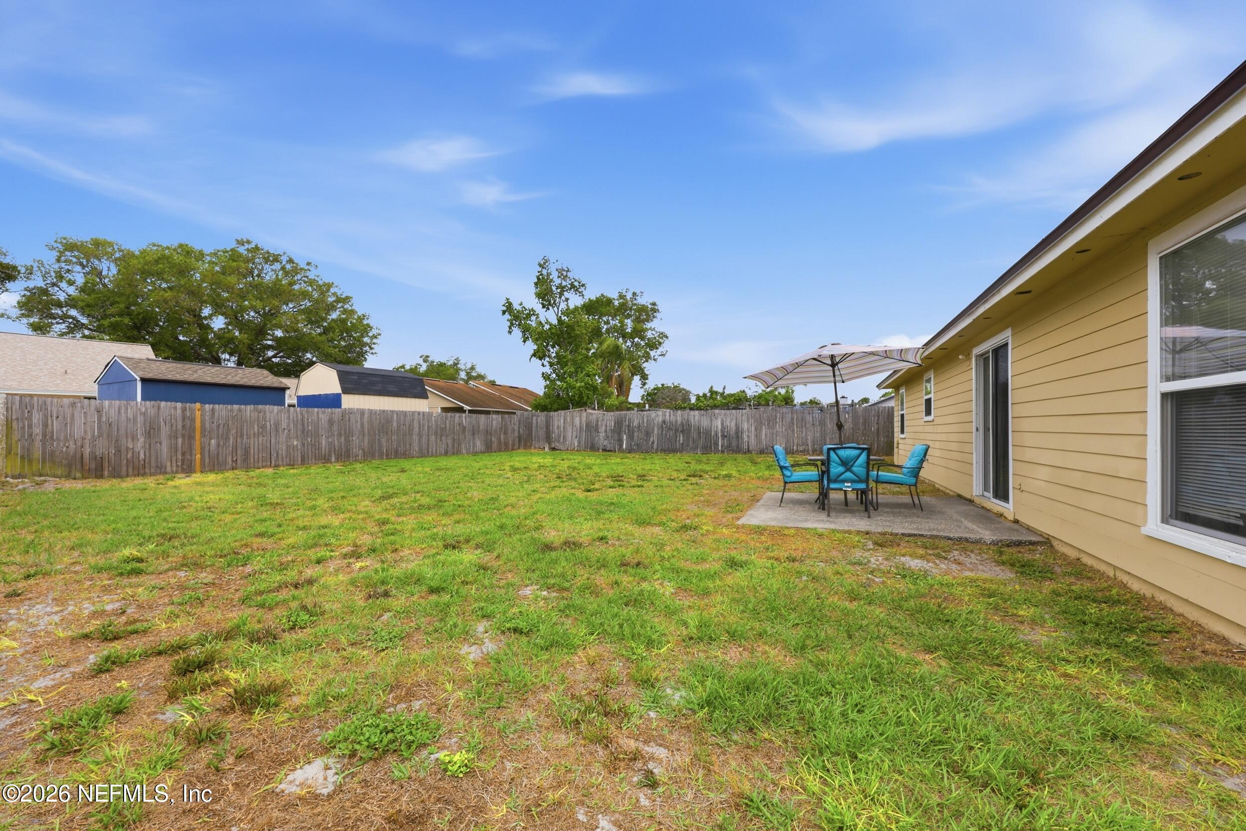 2550 OAKVIEW Drive