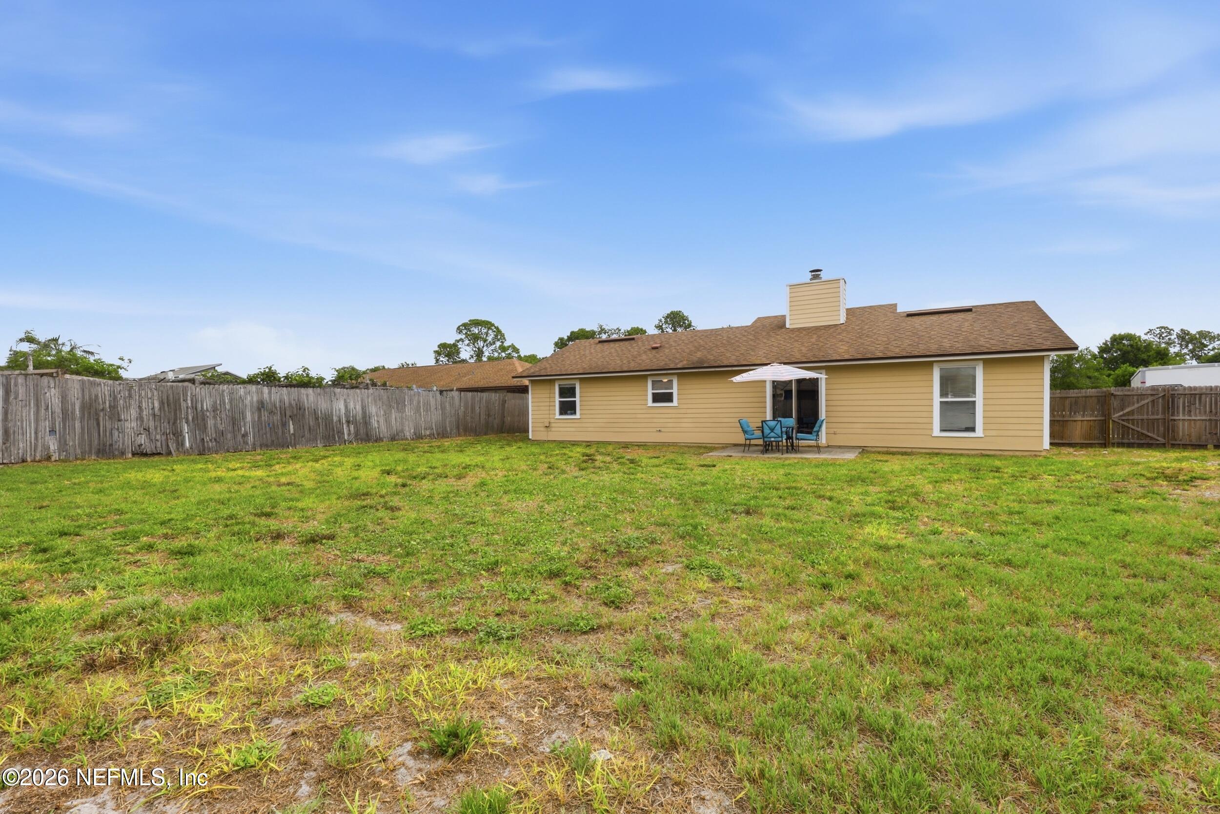 2550 OAKVIEW Drive