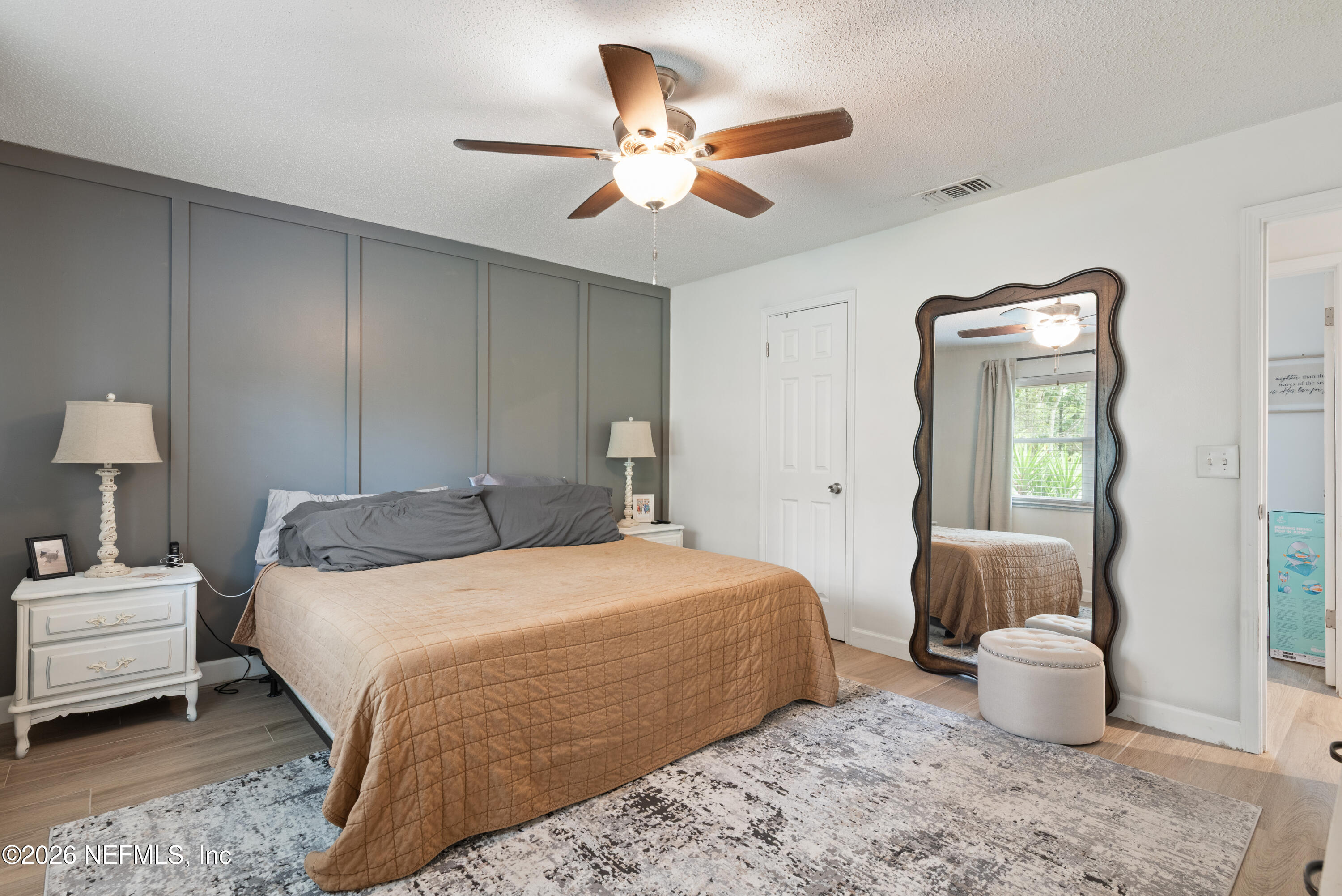 578 PEREGRINE Court