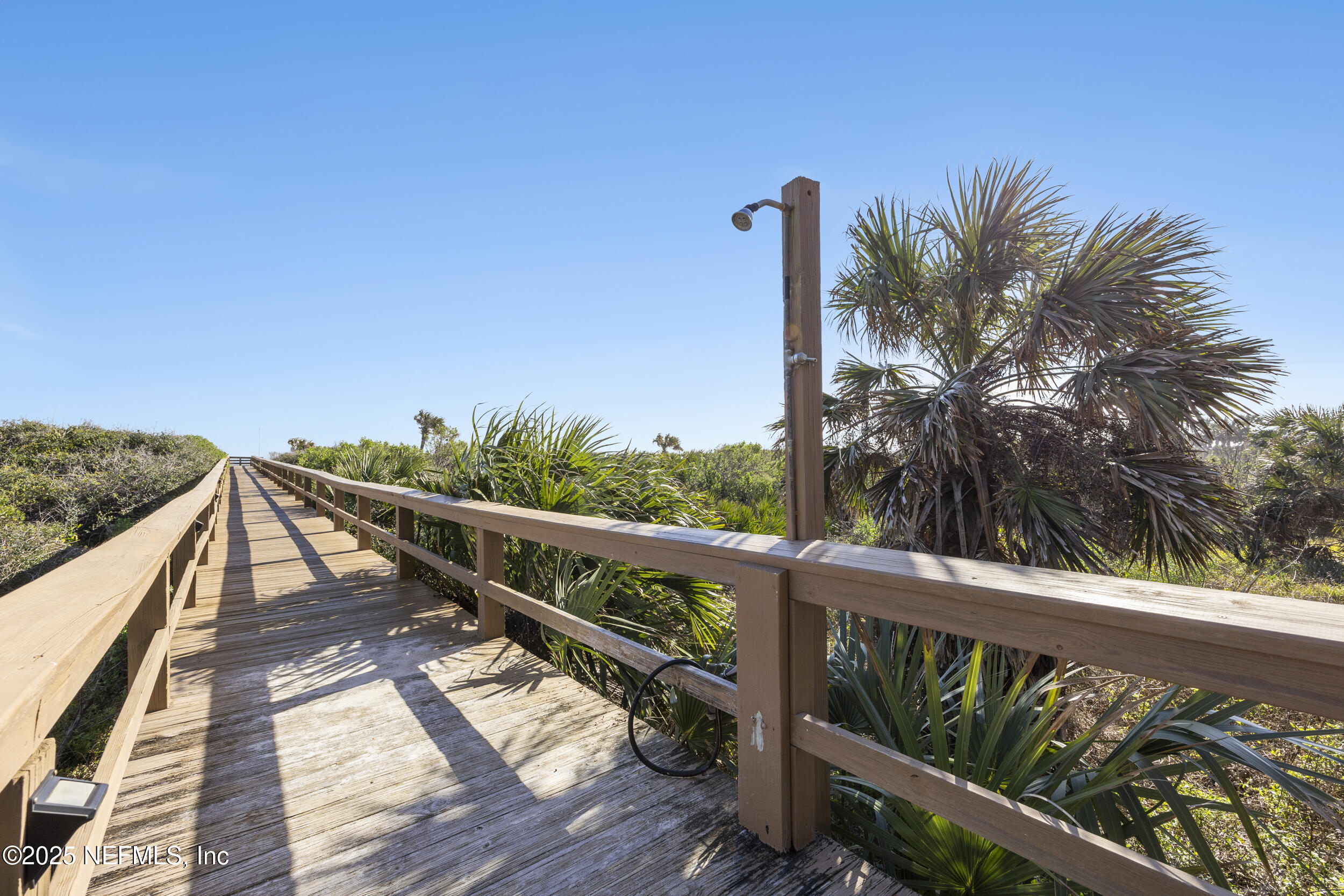 104 SURFVIEW Drive 2203