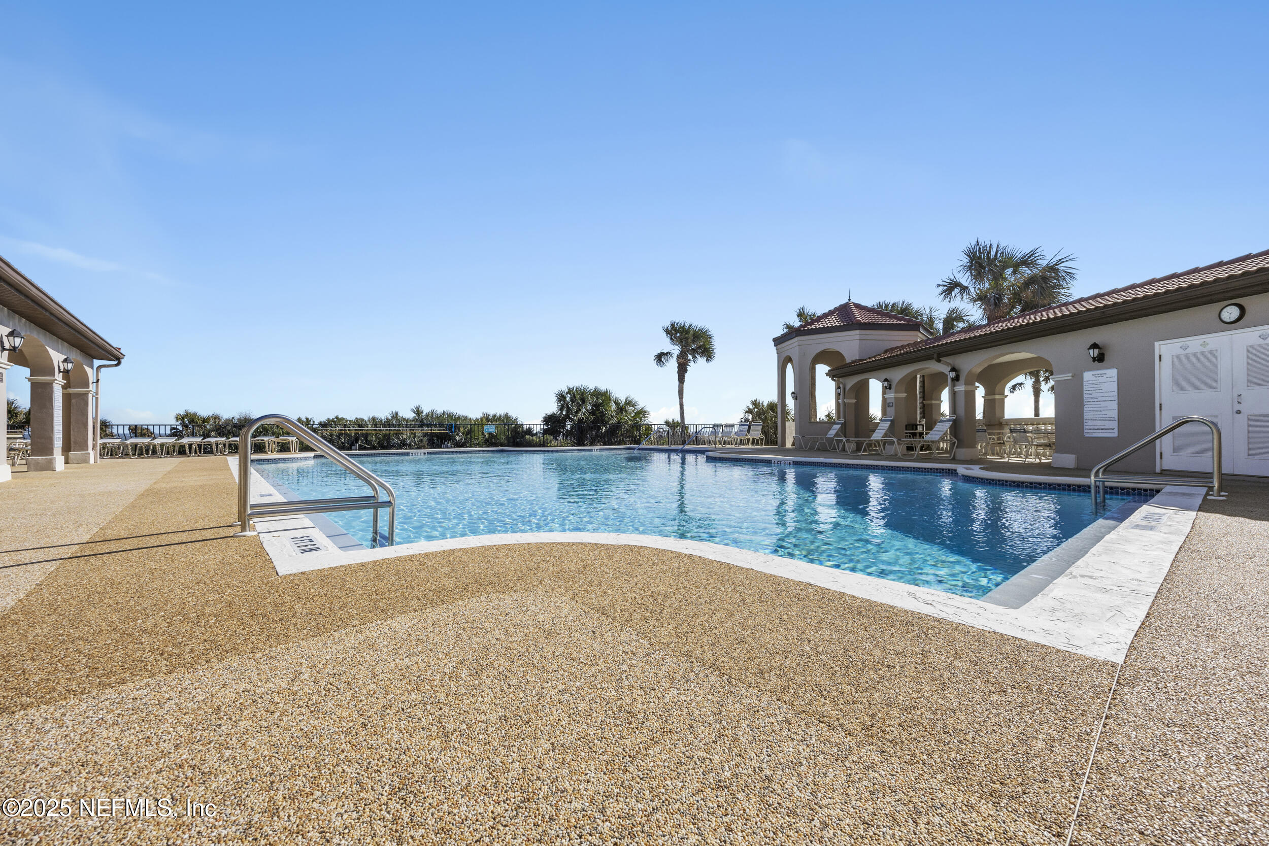 104 SURFVIEW Drive 2203
