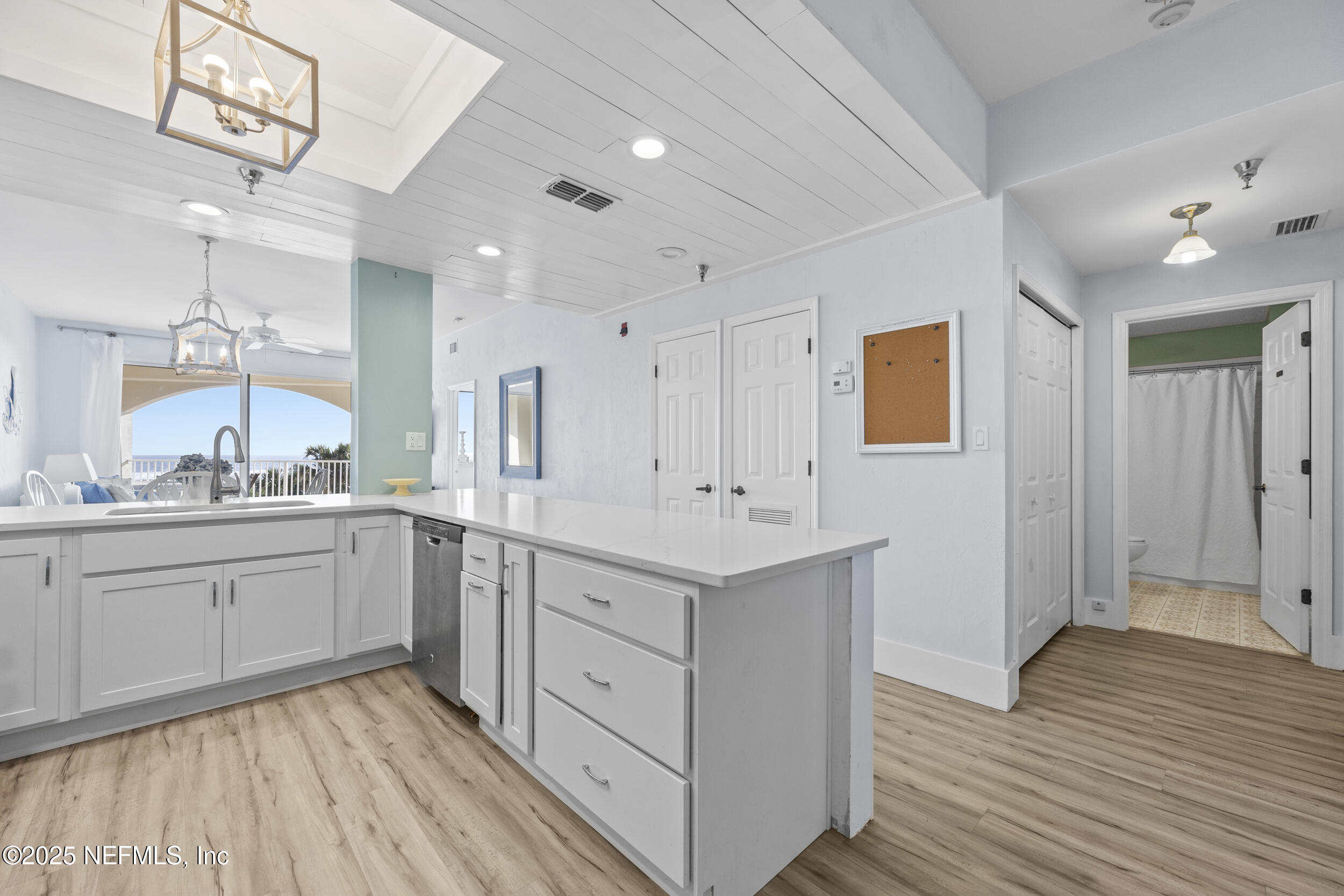 104 SURFVIEW Drive 2203