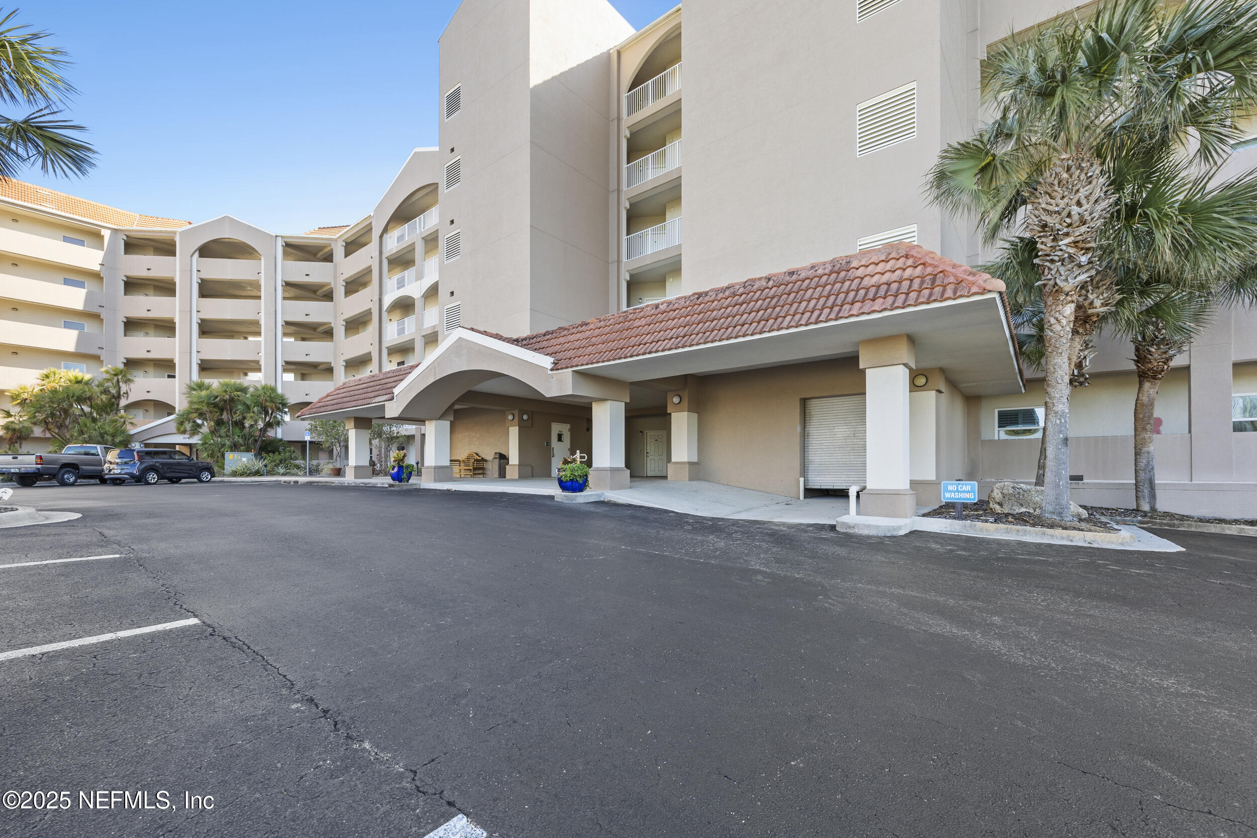 104 SURFVIEW Drive 2203