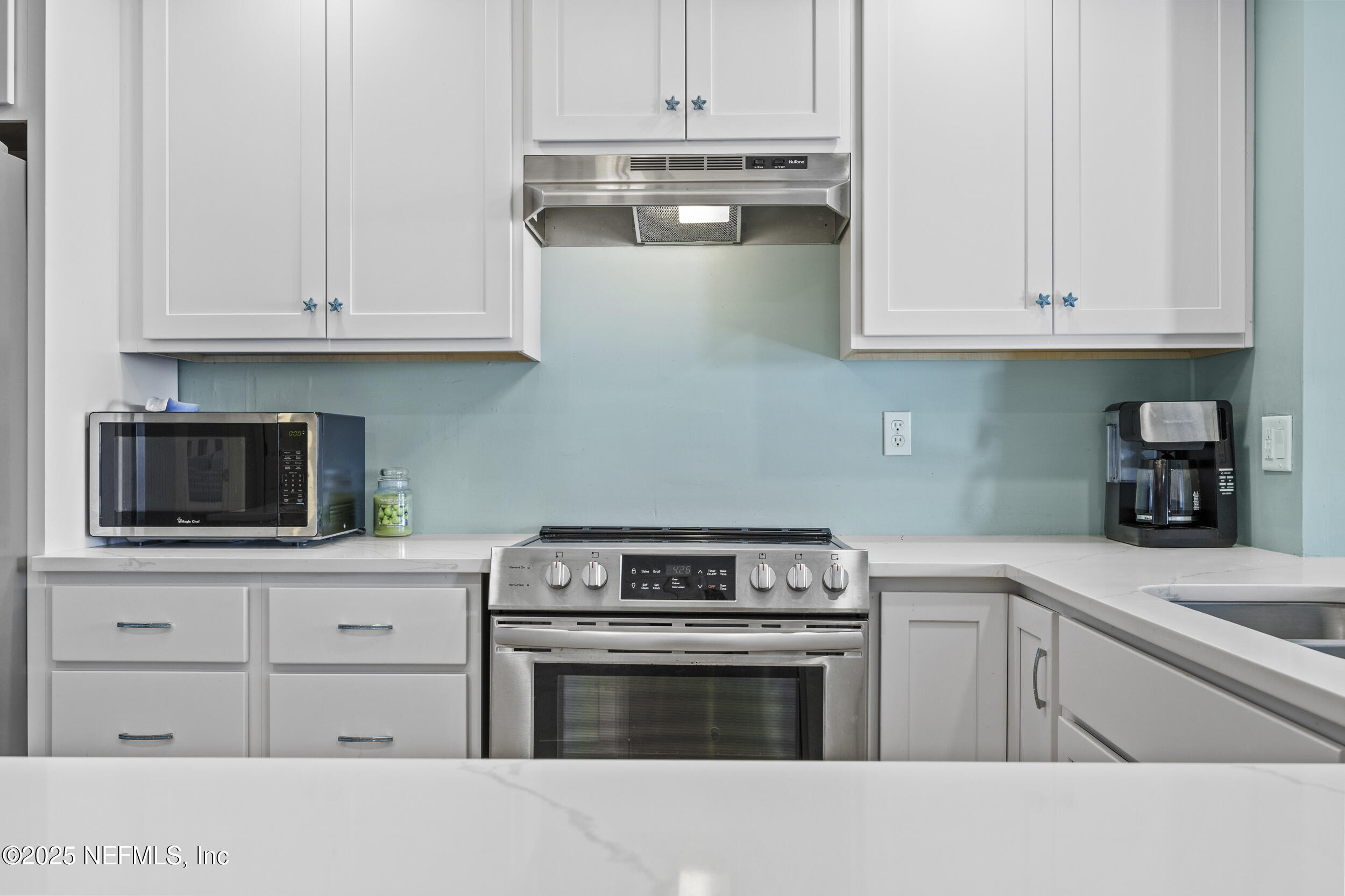 104 SURFVIEW Drive 2203