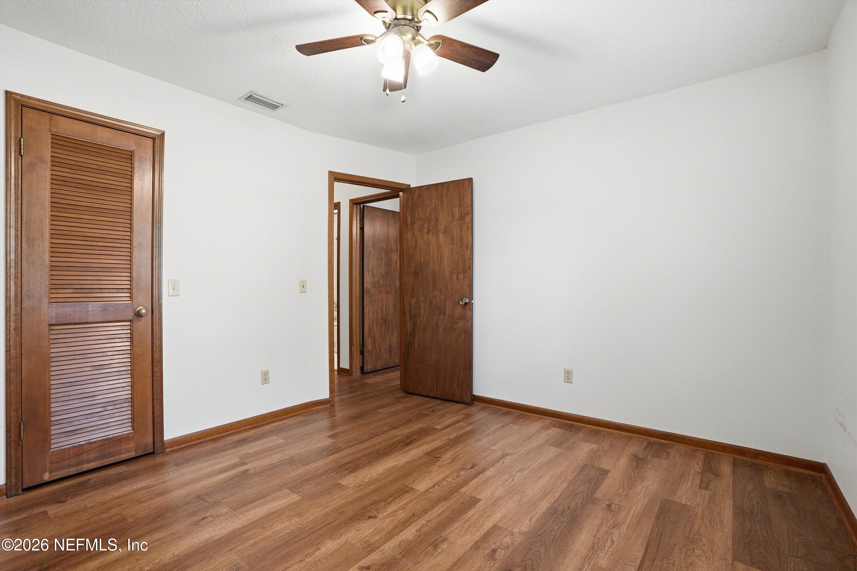 1528 LEEWARD Lane