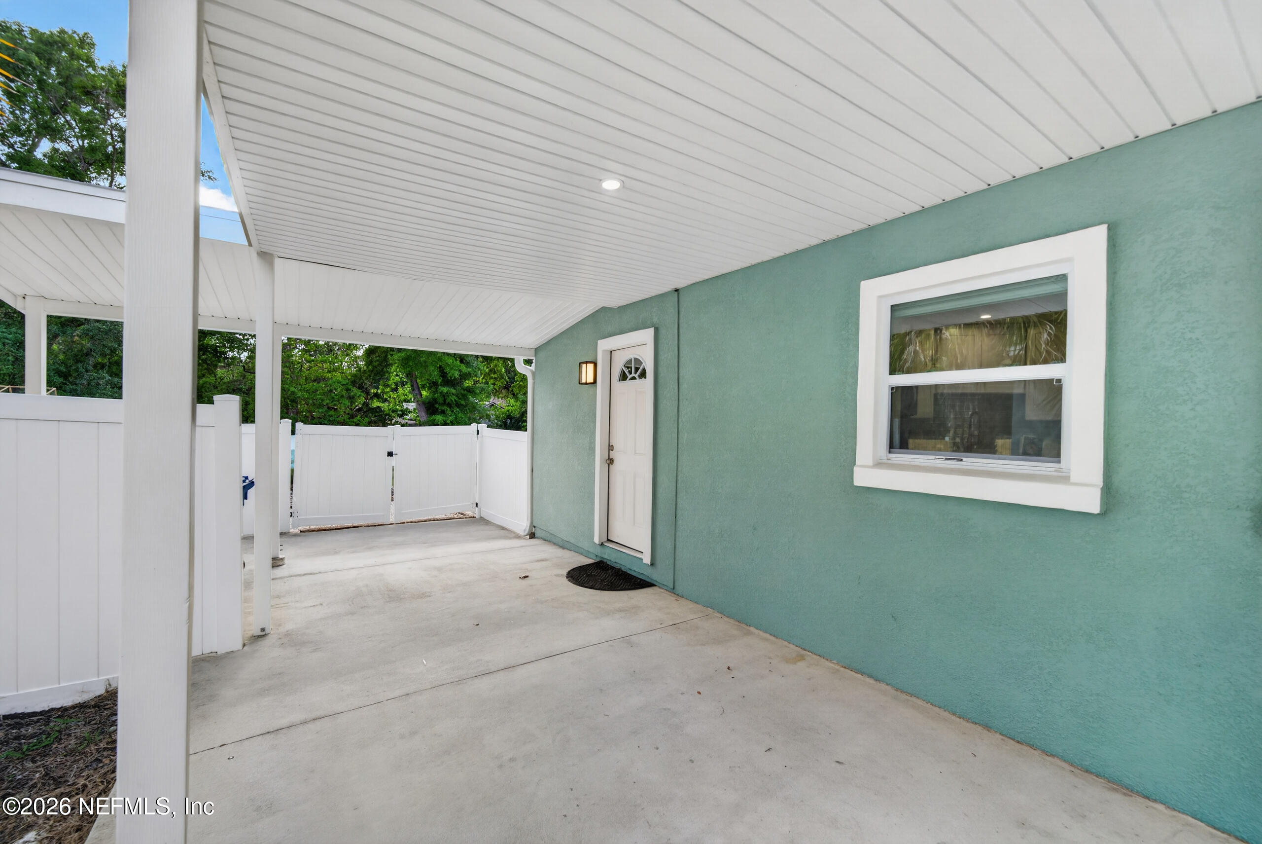 1364 DOMAS Drive