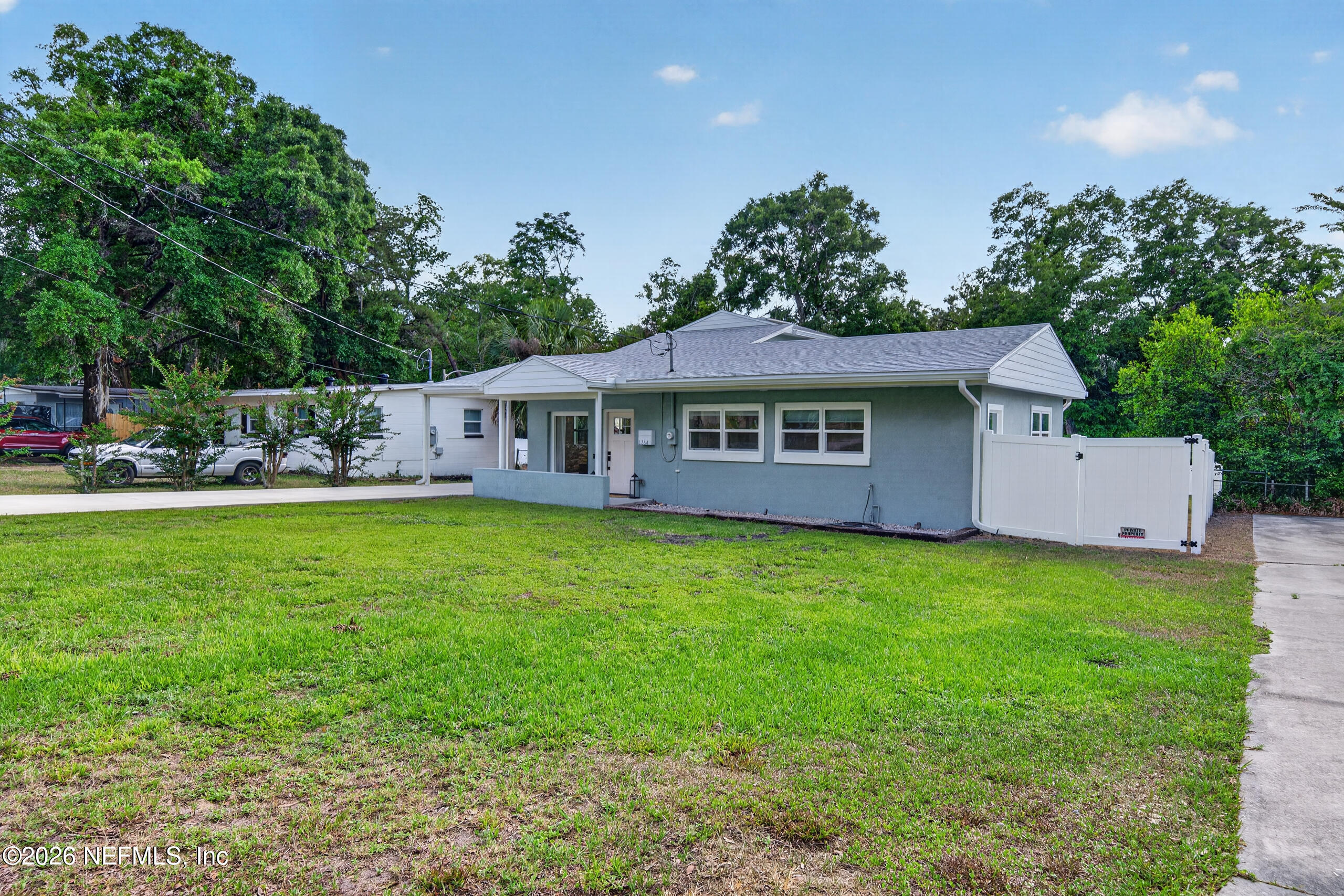 1364 DOMAS Drive