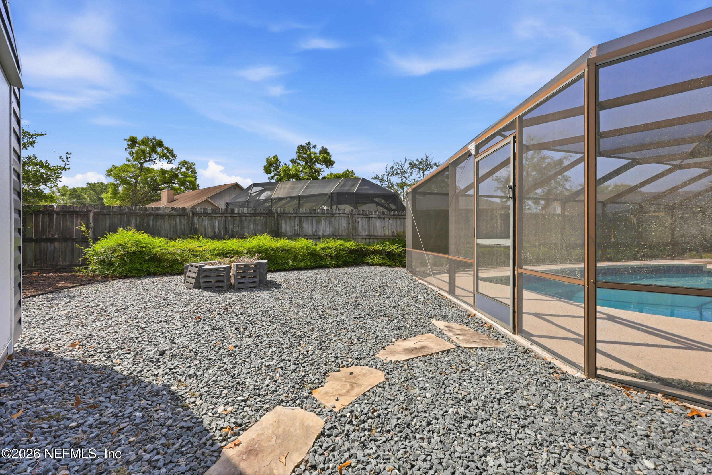 923 RIDGEWAY Court