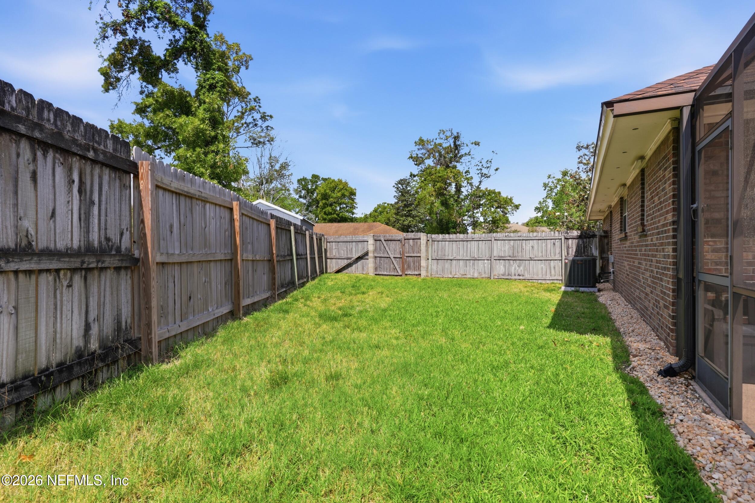923 RIDGEWAY Court