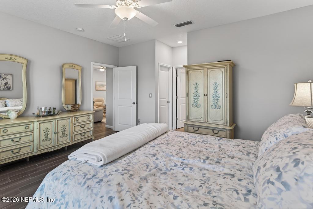 872 Brown Bear Run, St. Johns