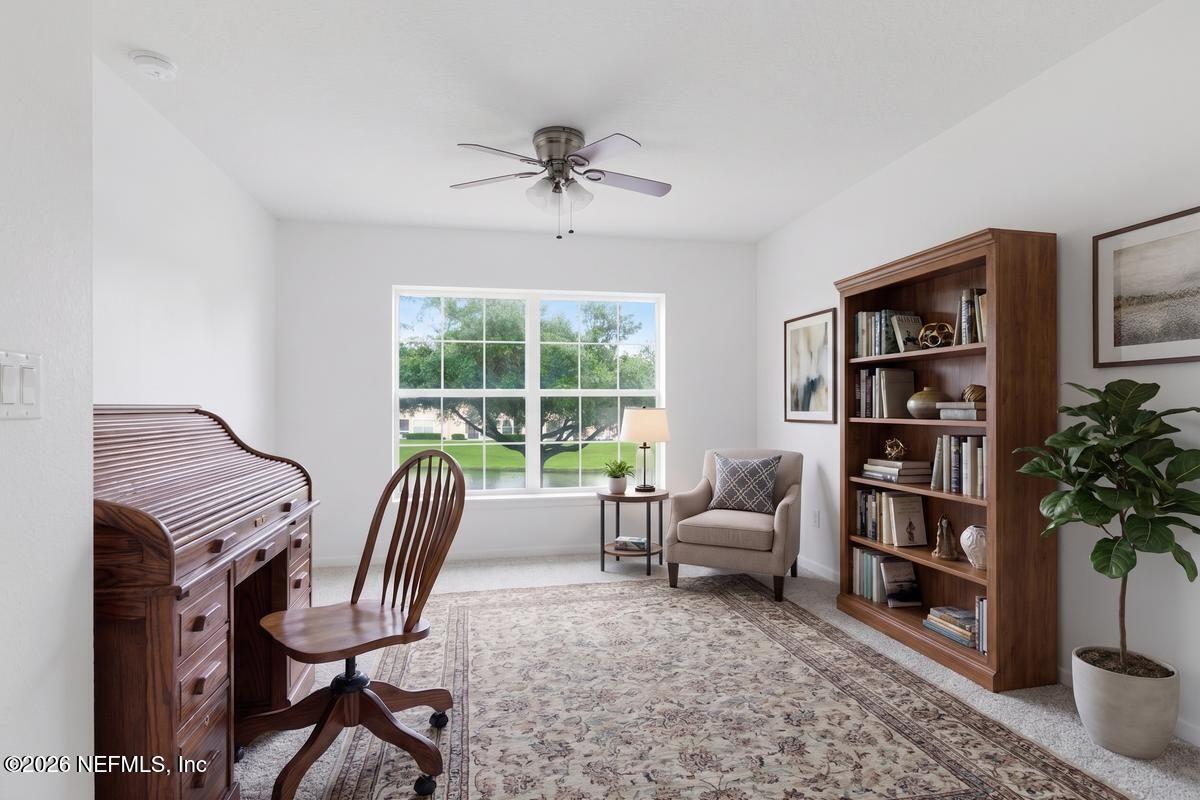 8521 LITTLE SWIFT Circle 34D