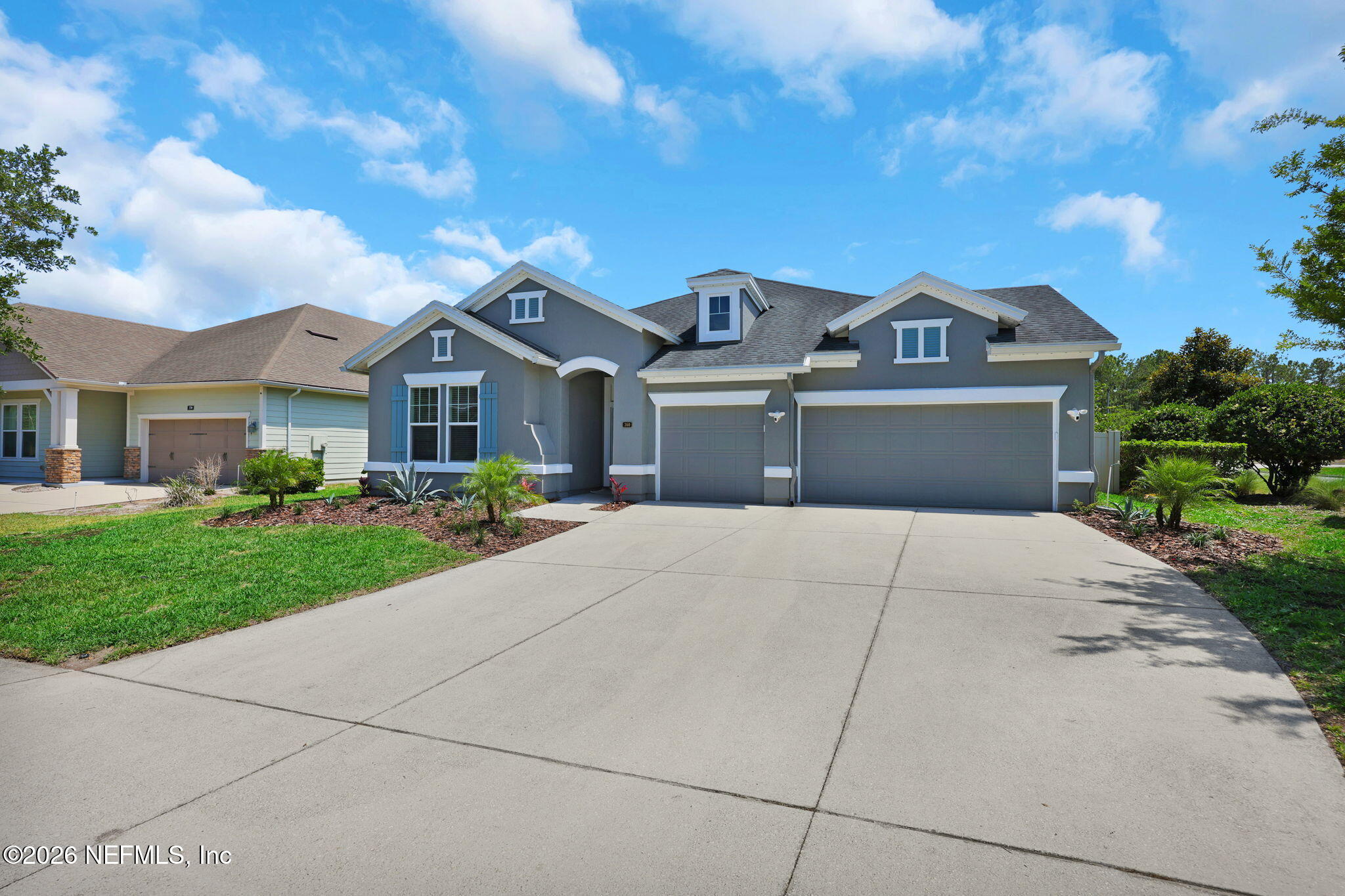 360 CITRUS RIDGE Drive