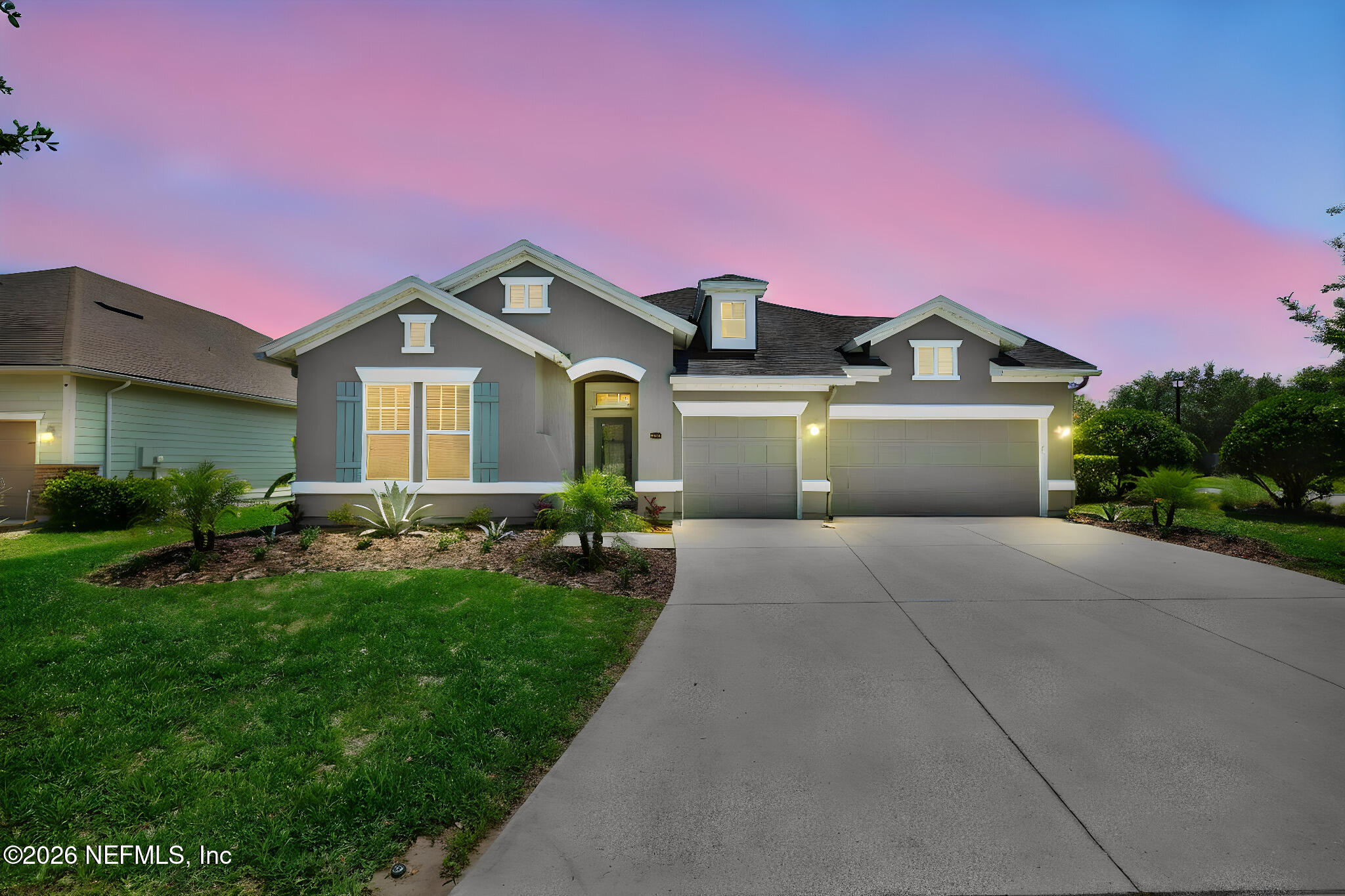 360 CITRUS RIDGE Drive
