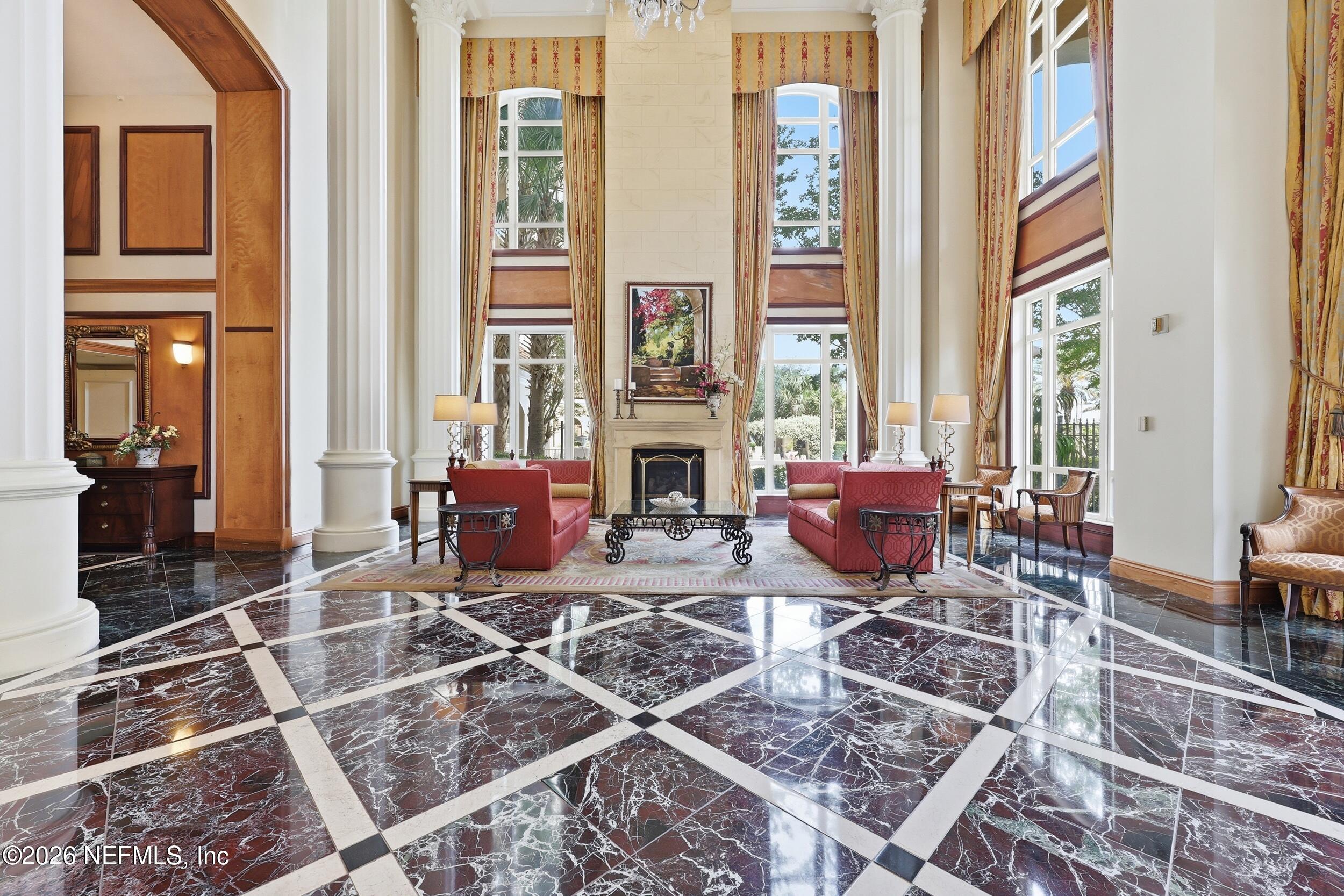 400 E BAY Street PENTHOUSE 4