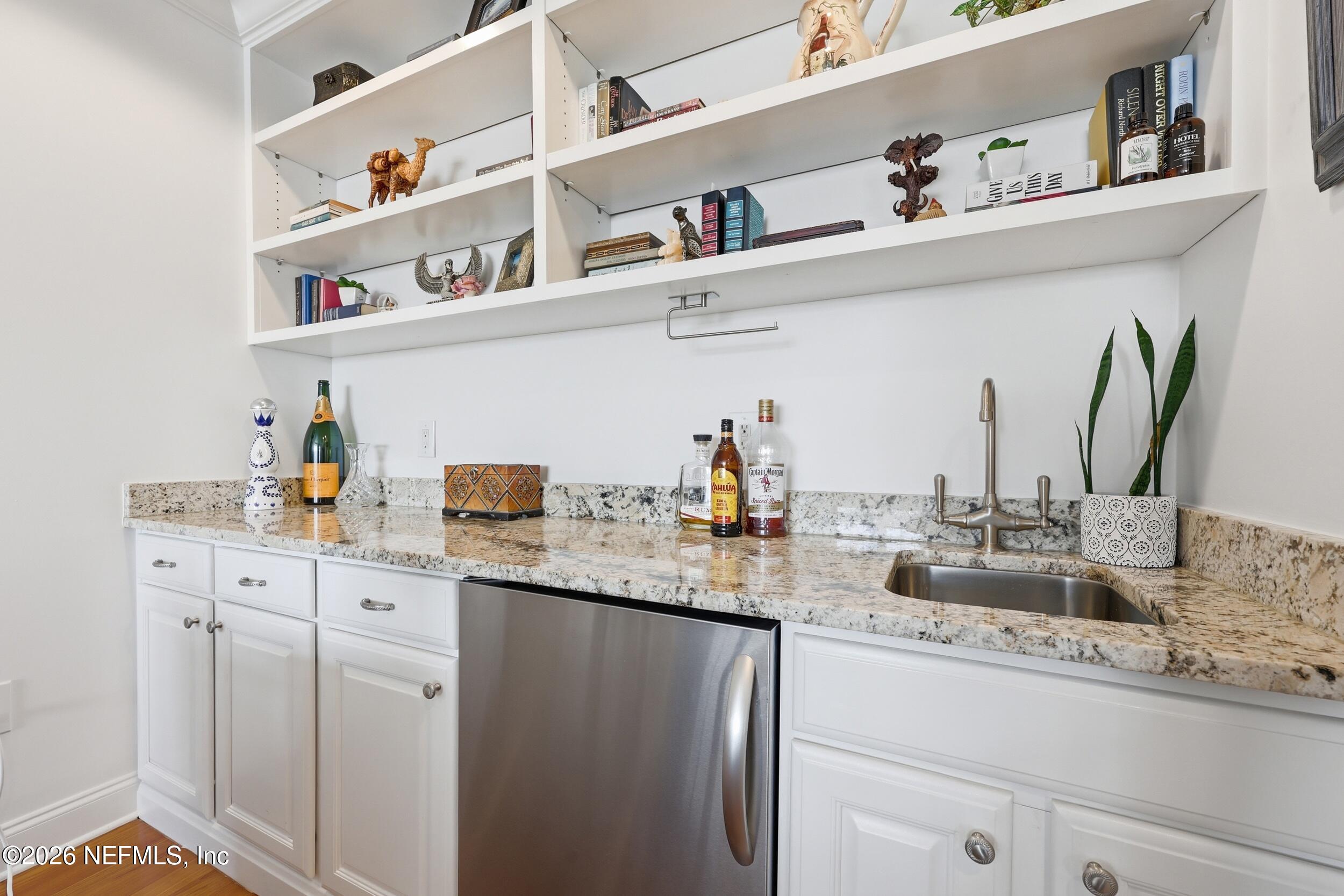 400 E BAY Street PENTHOUSE 4