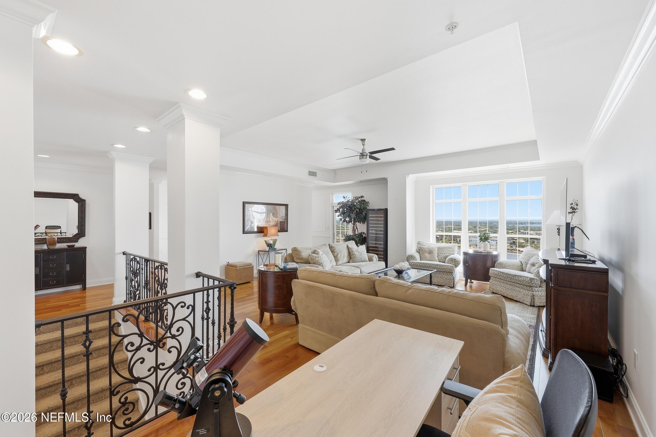 400 E BAY Street PENTHOUSE 4