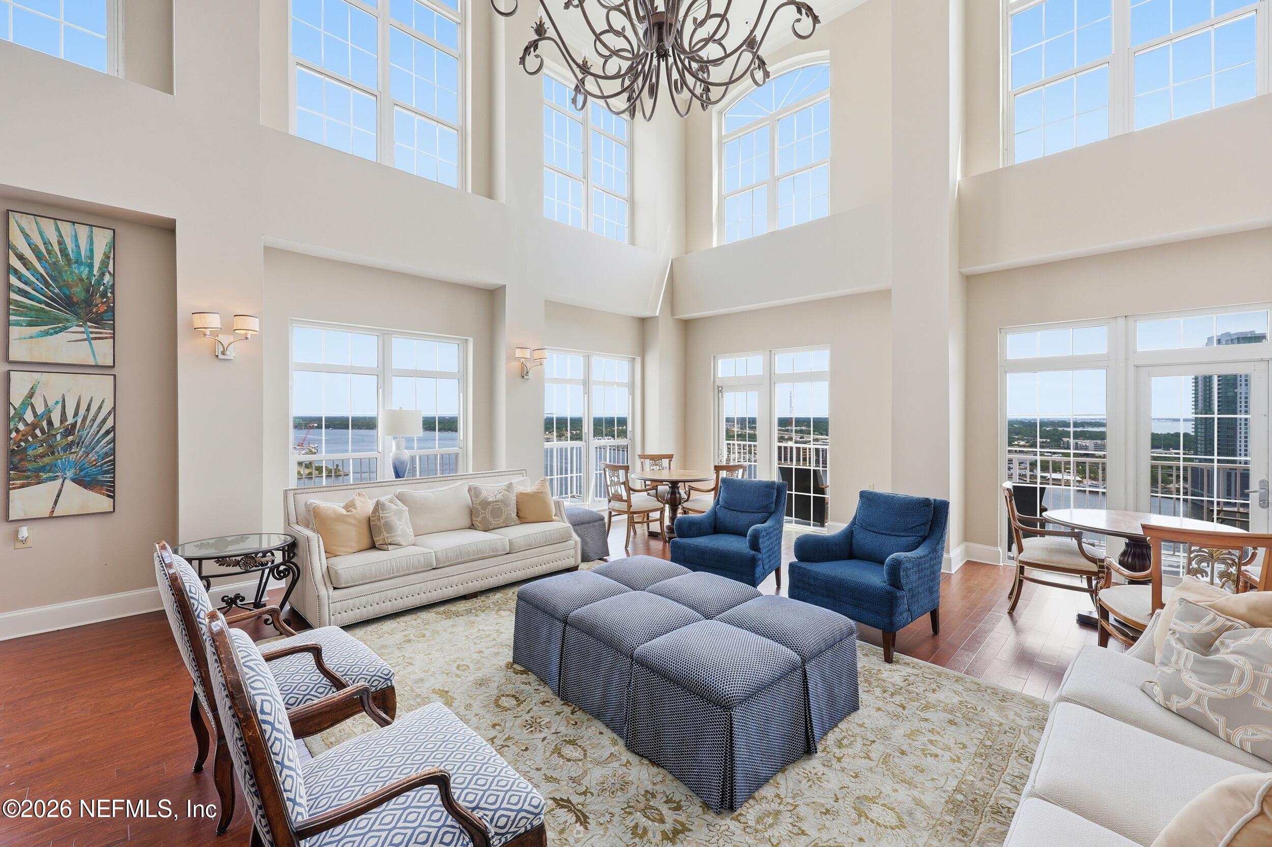 400 E BAY Street PENTHOUSE 4