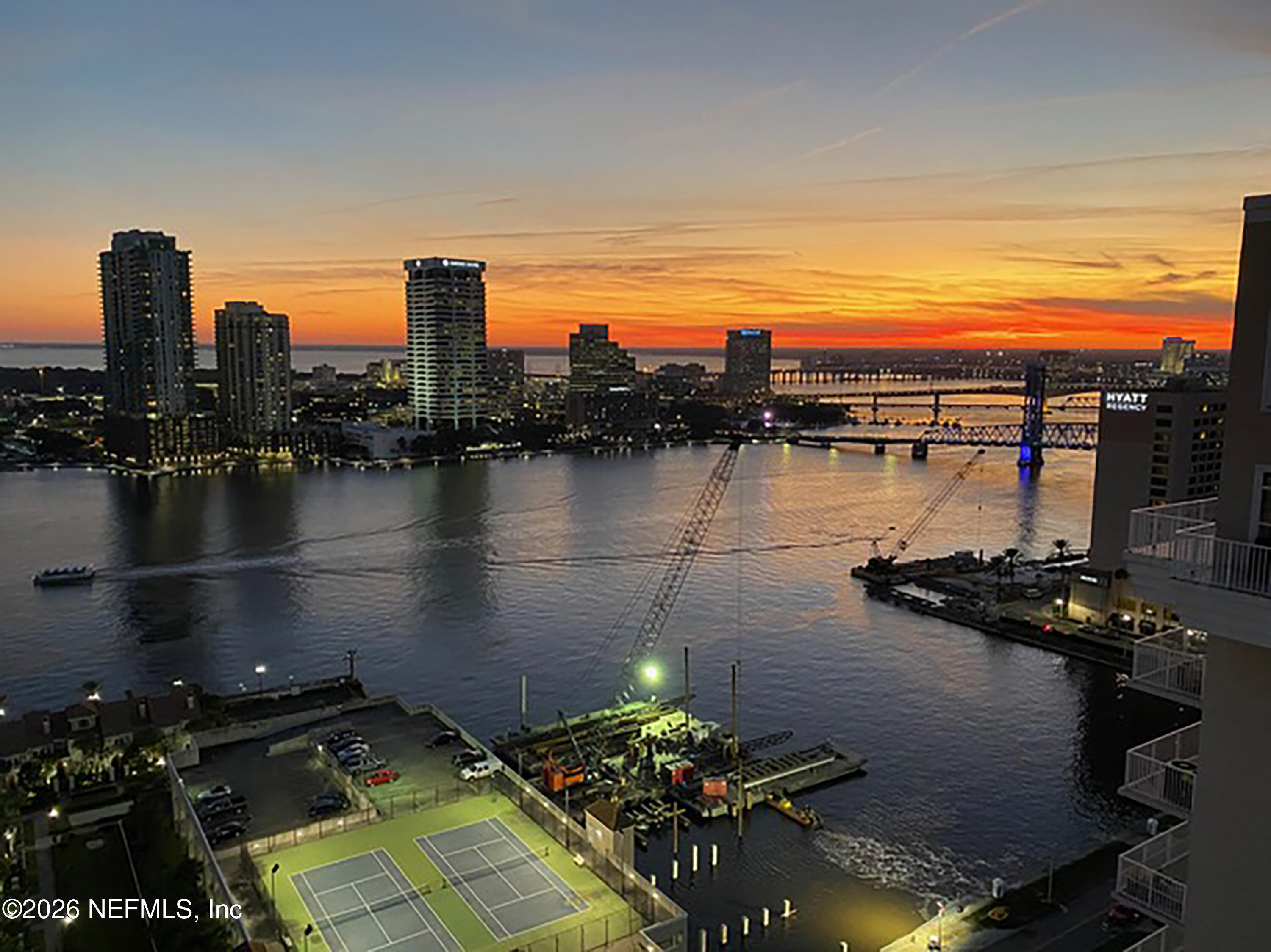 400 E BAY Street PENTHOUSE 4