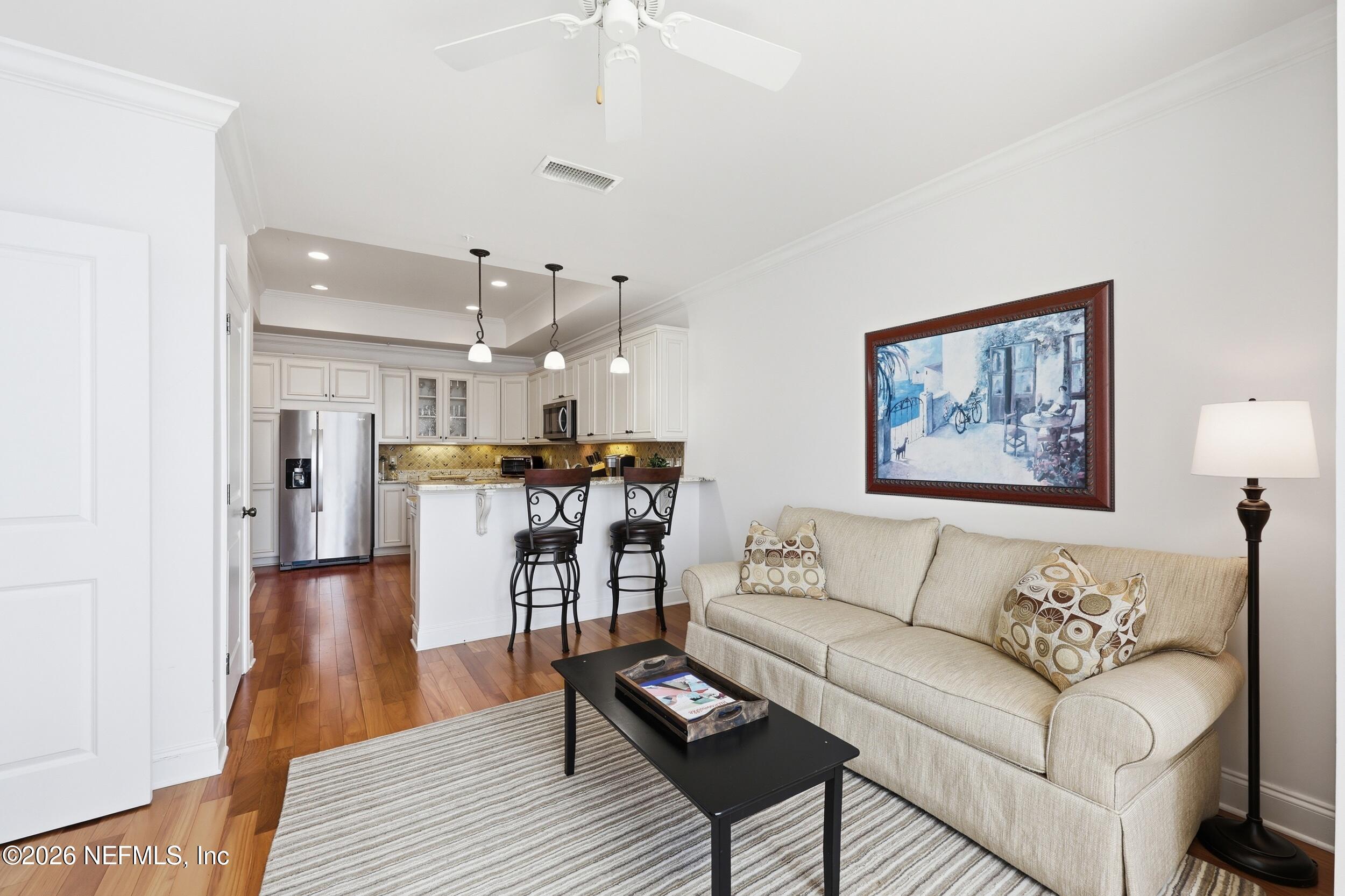 400 E BAY Street PENTHOUSE 4