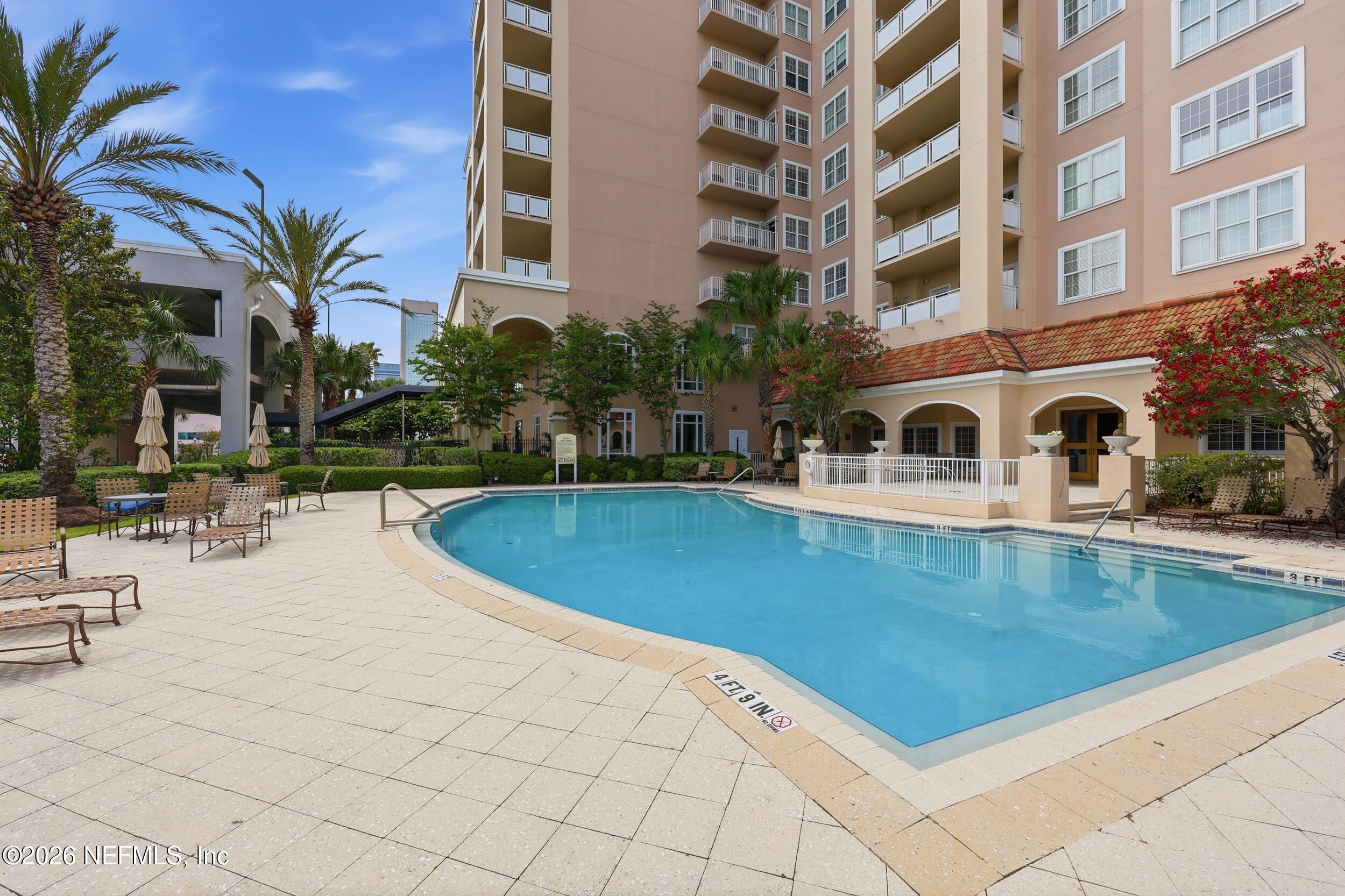 400 E BAY Street PENTHOUSE 4