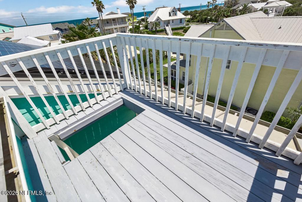 209 GULL Circle