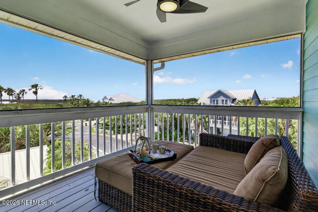 209 GULL Circle