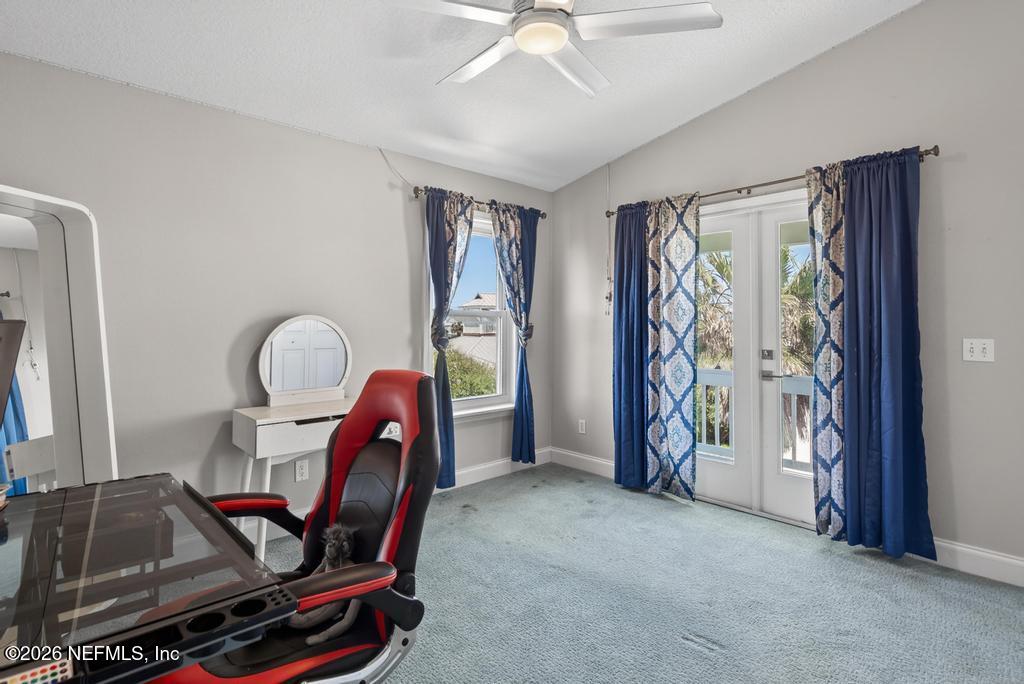 209 GULL Circle