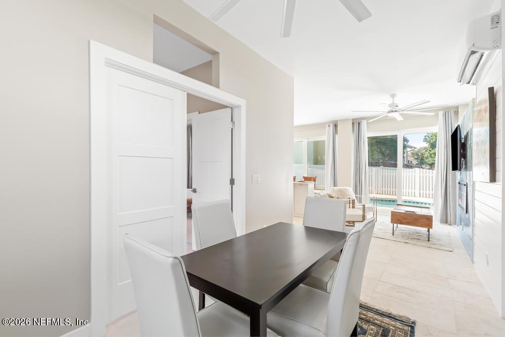 209 GULL Circle