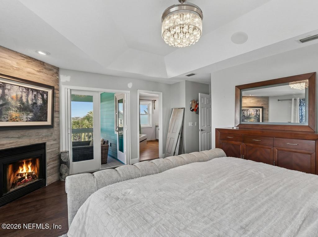 209 GULL Circle