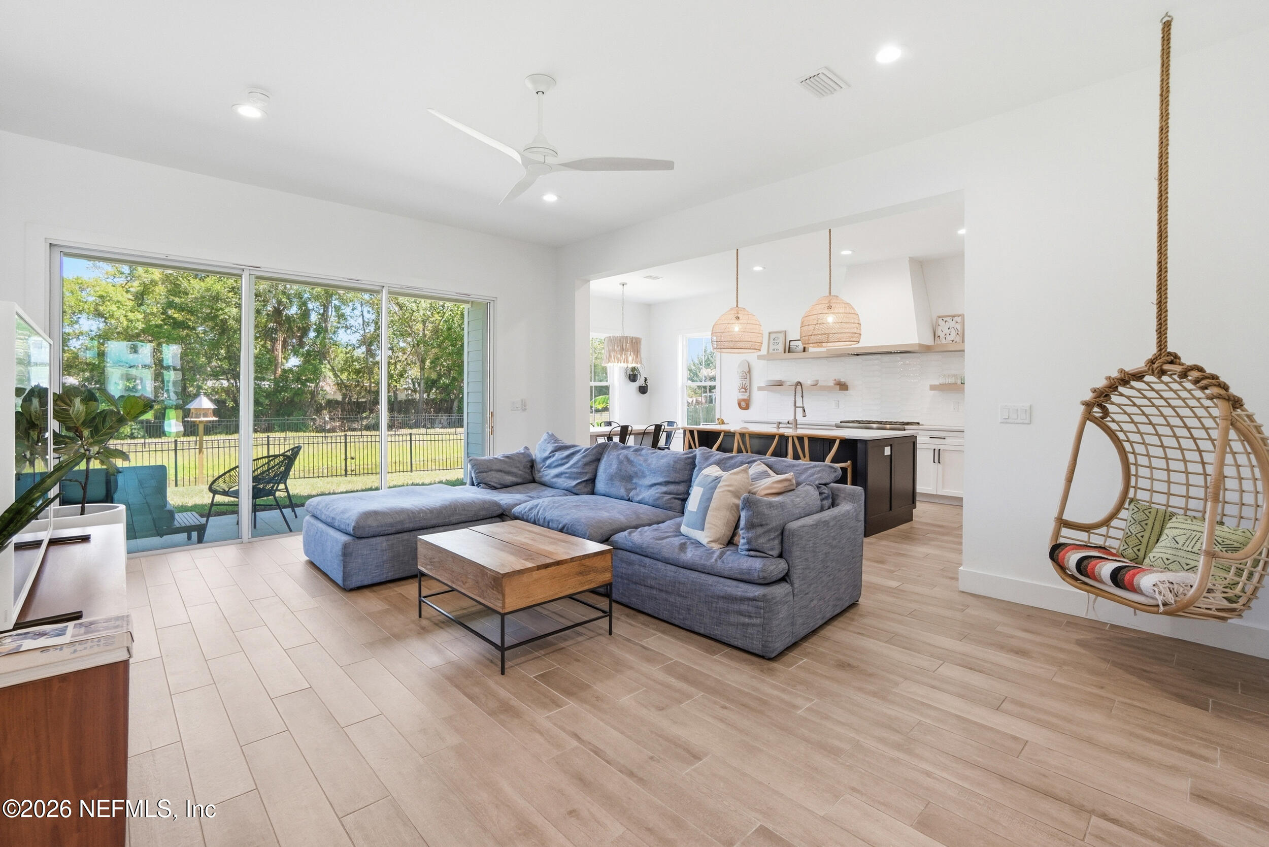 3 RIO Lane