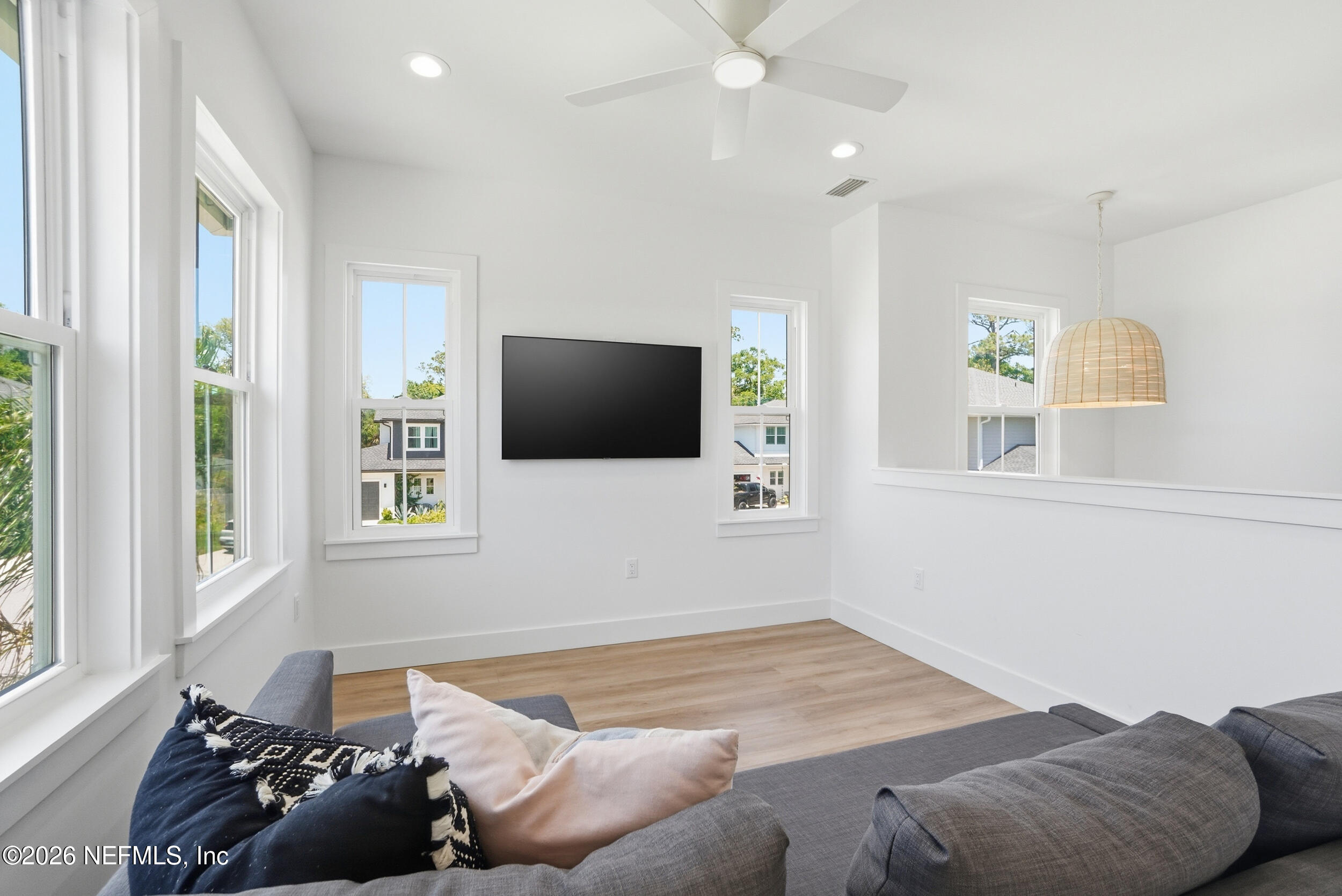 3 RIO Lane