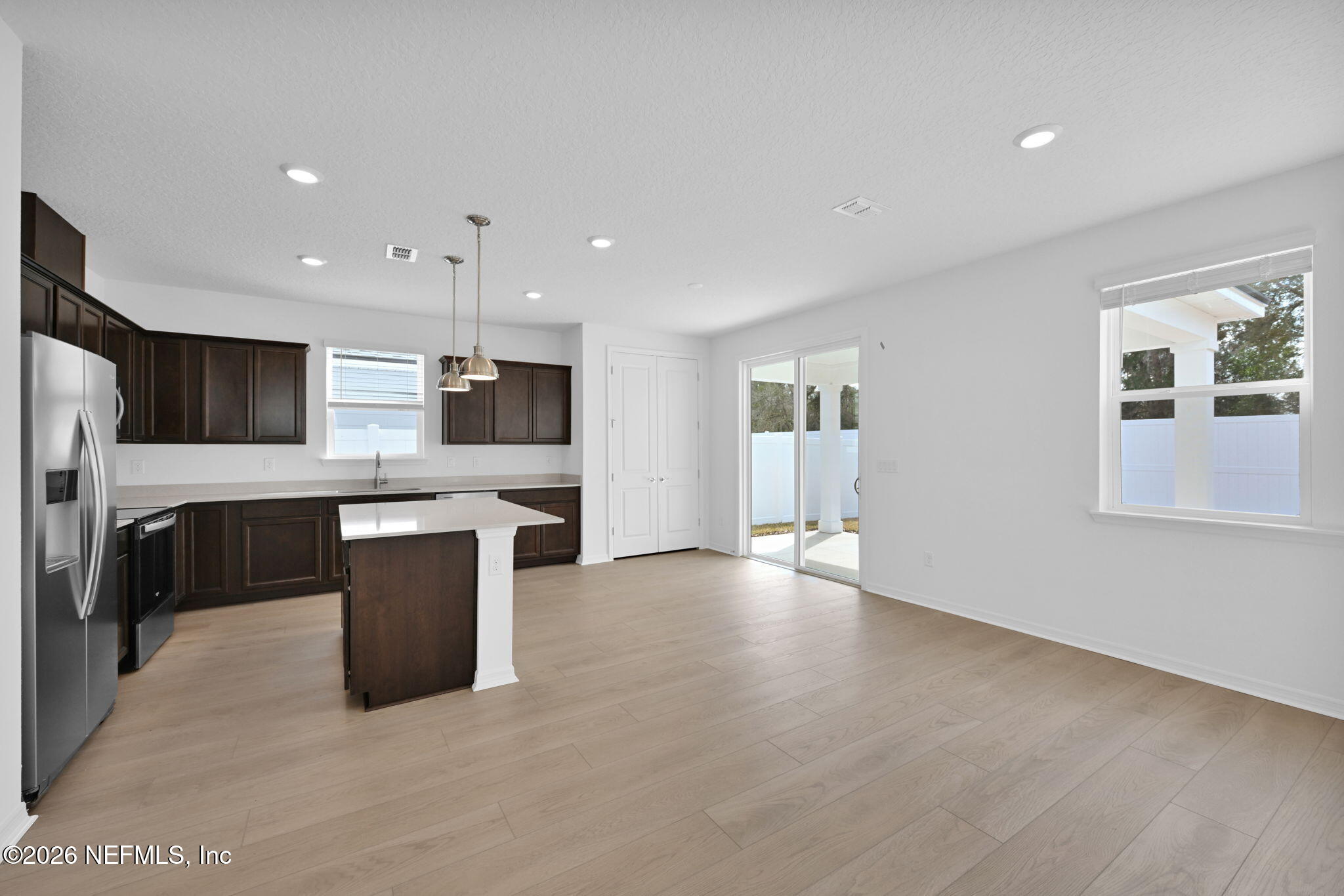 1706 MICKEY Way