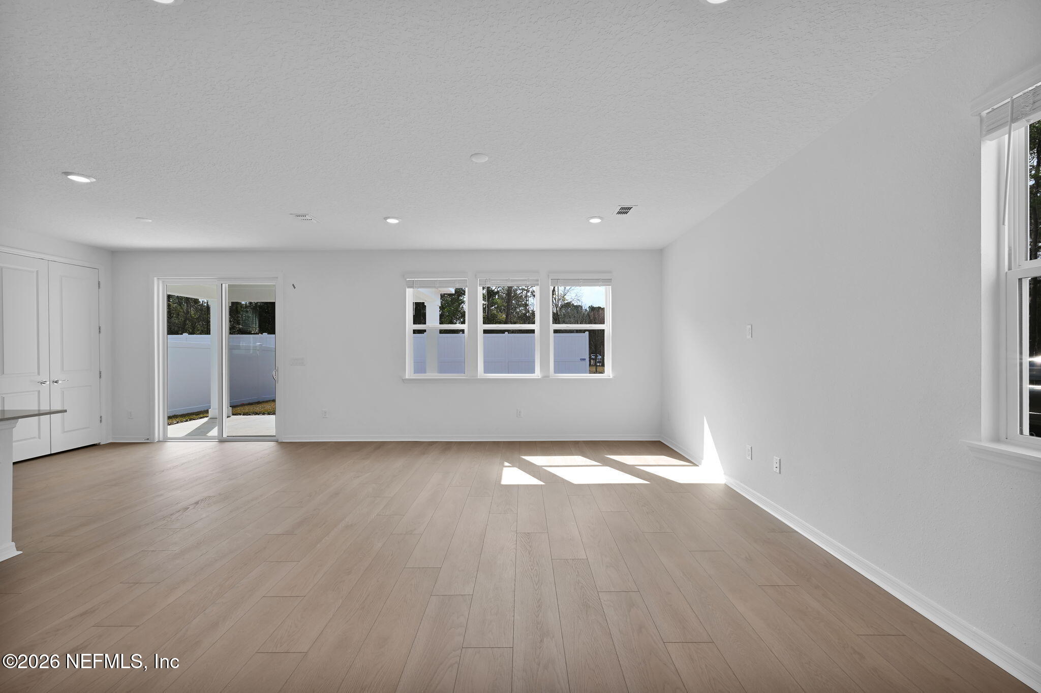 1706 MICKEY Way