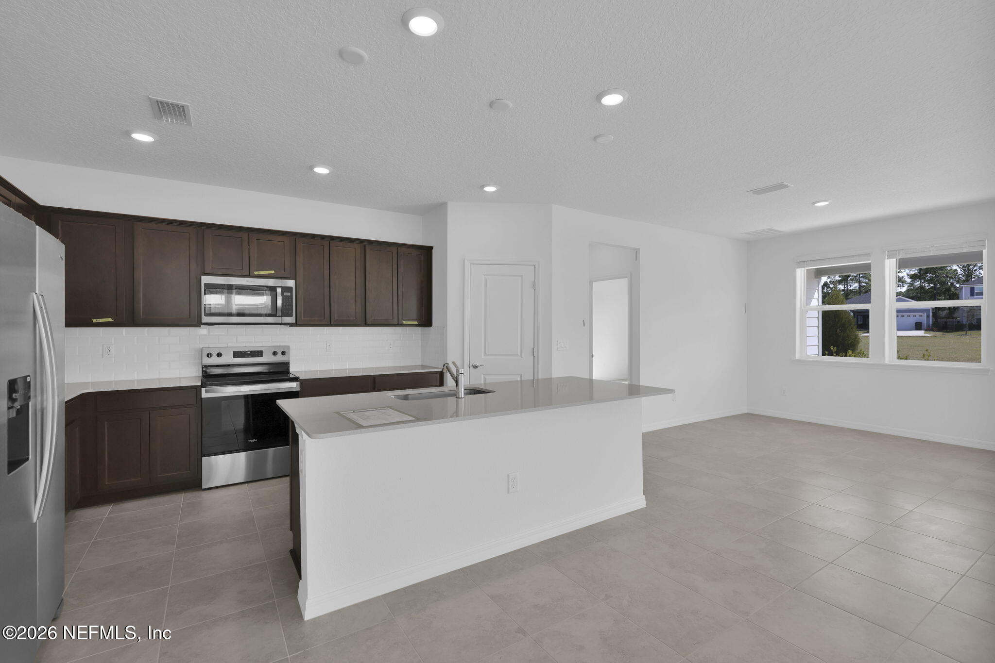 3262 PIPERS Way