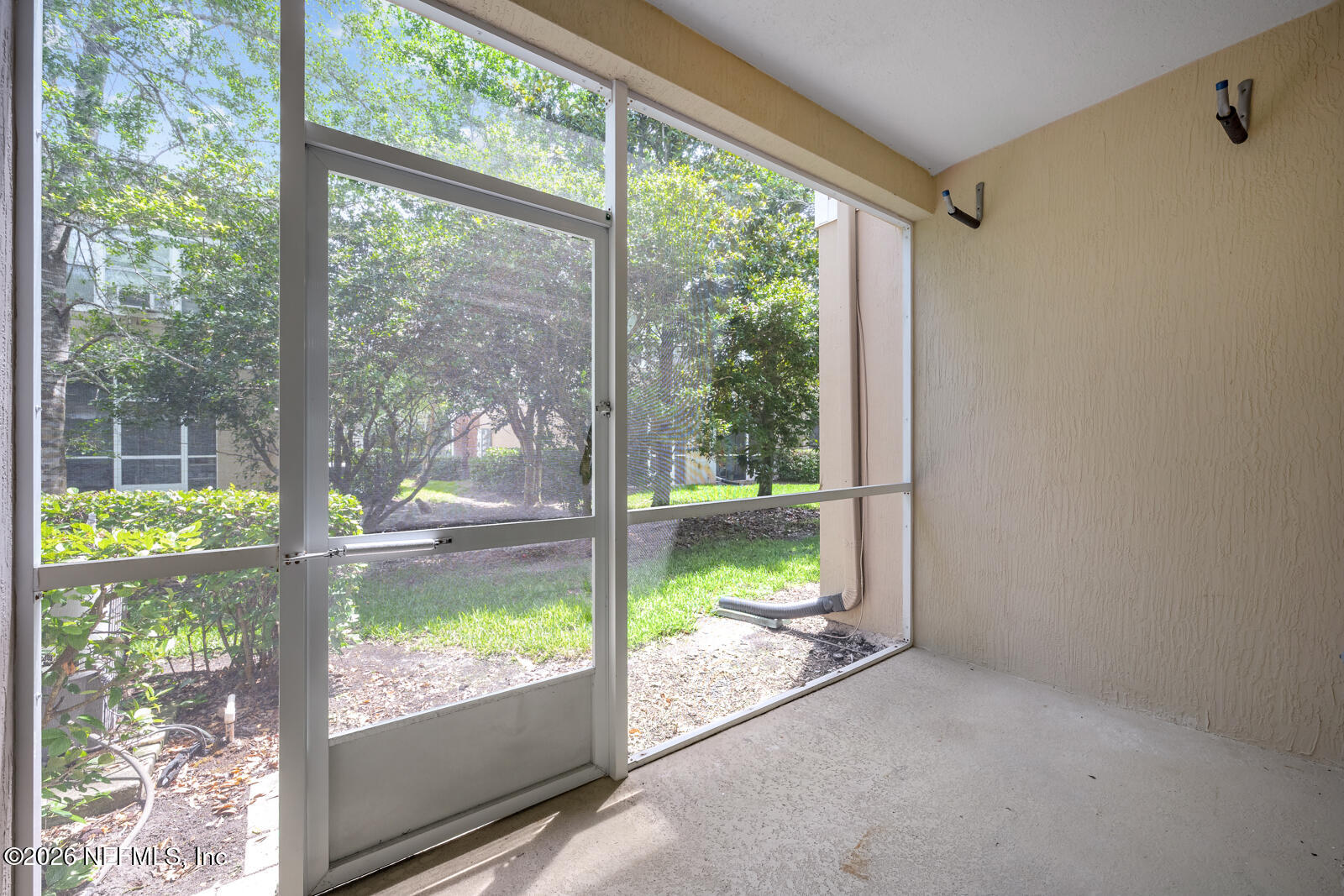 8077 SUMMERSIDE Circle