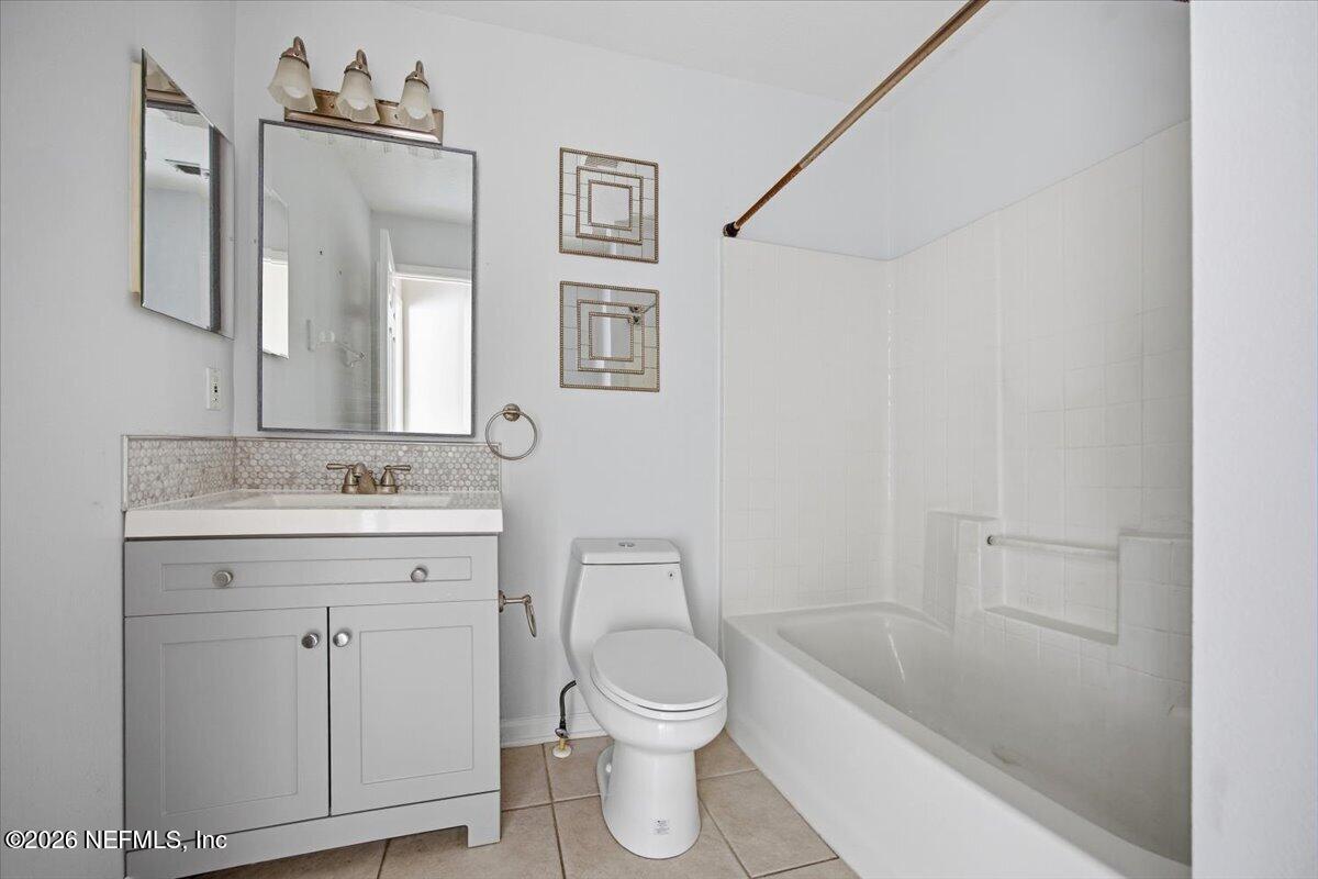 10642 ROUNDWOOD GLEN Court