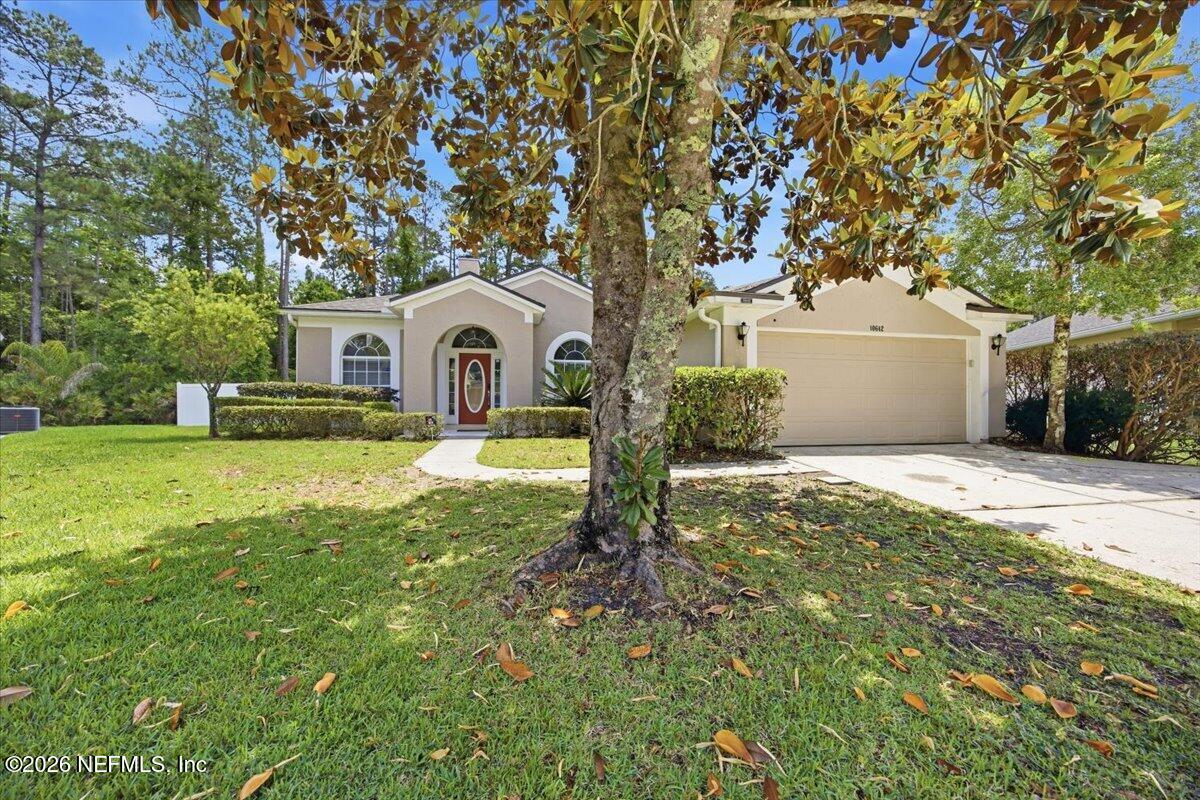 10642 ROUNDWOOD GLEN Court