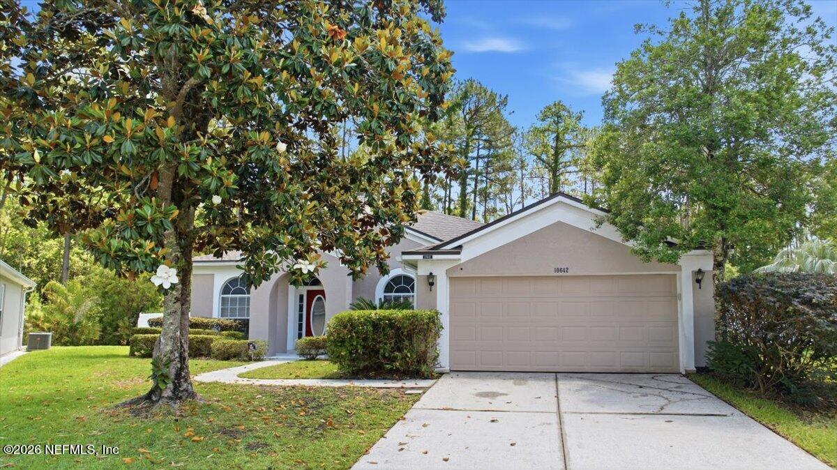 10642 ROUNDWOOD GLEN Court
