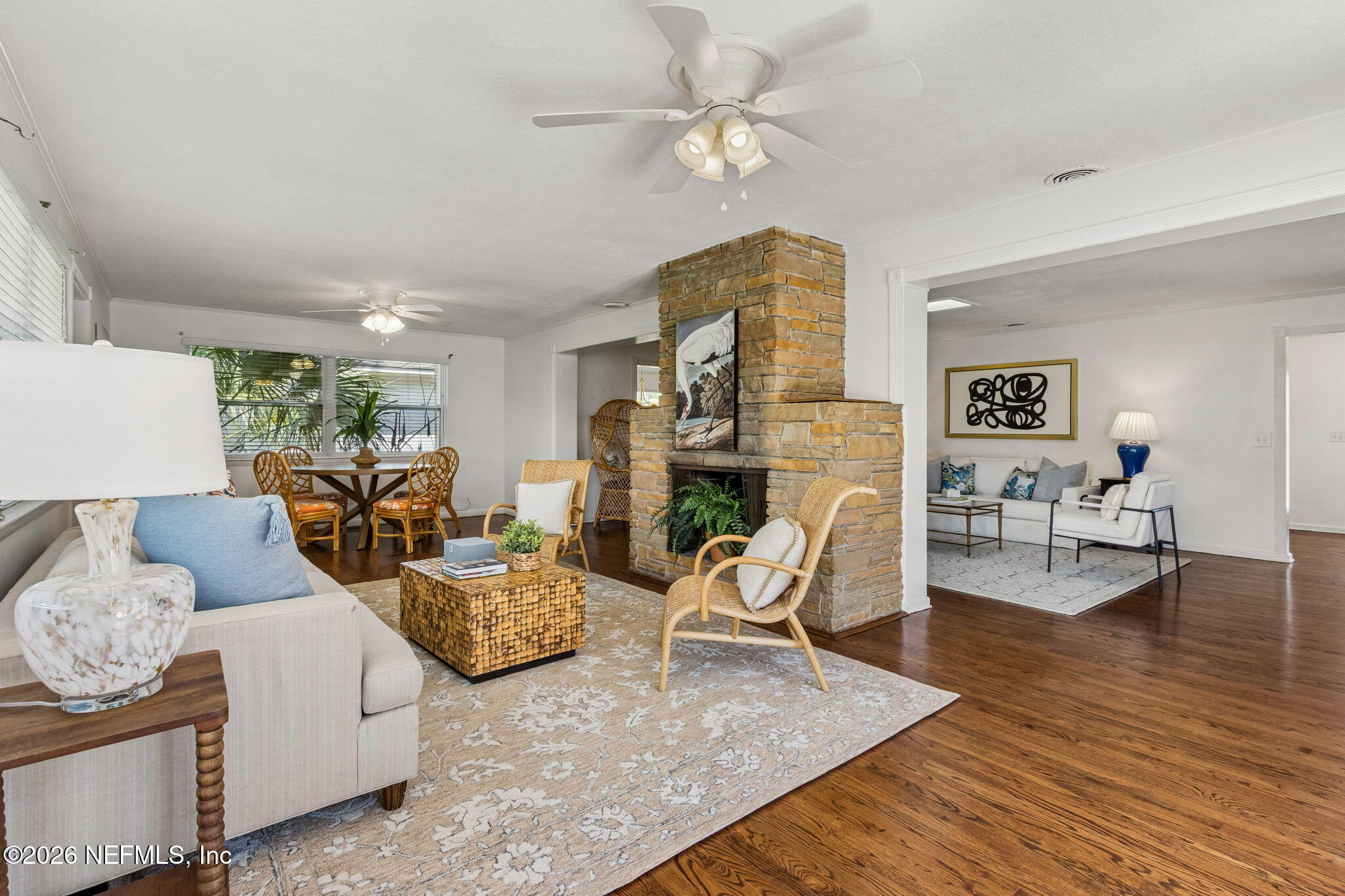 915 OLD GROVE Manor