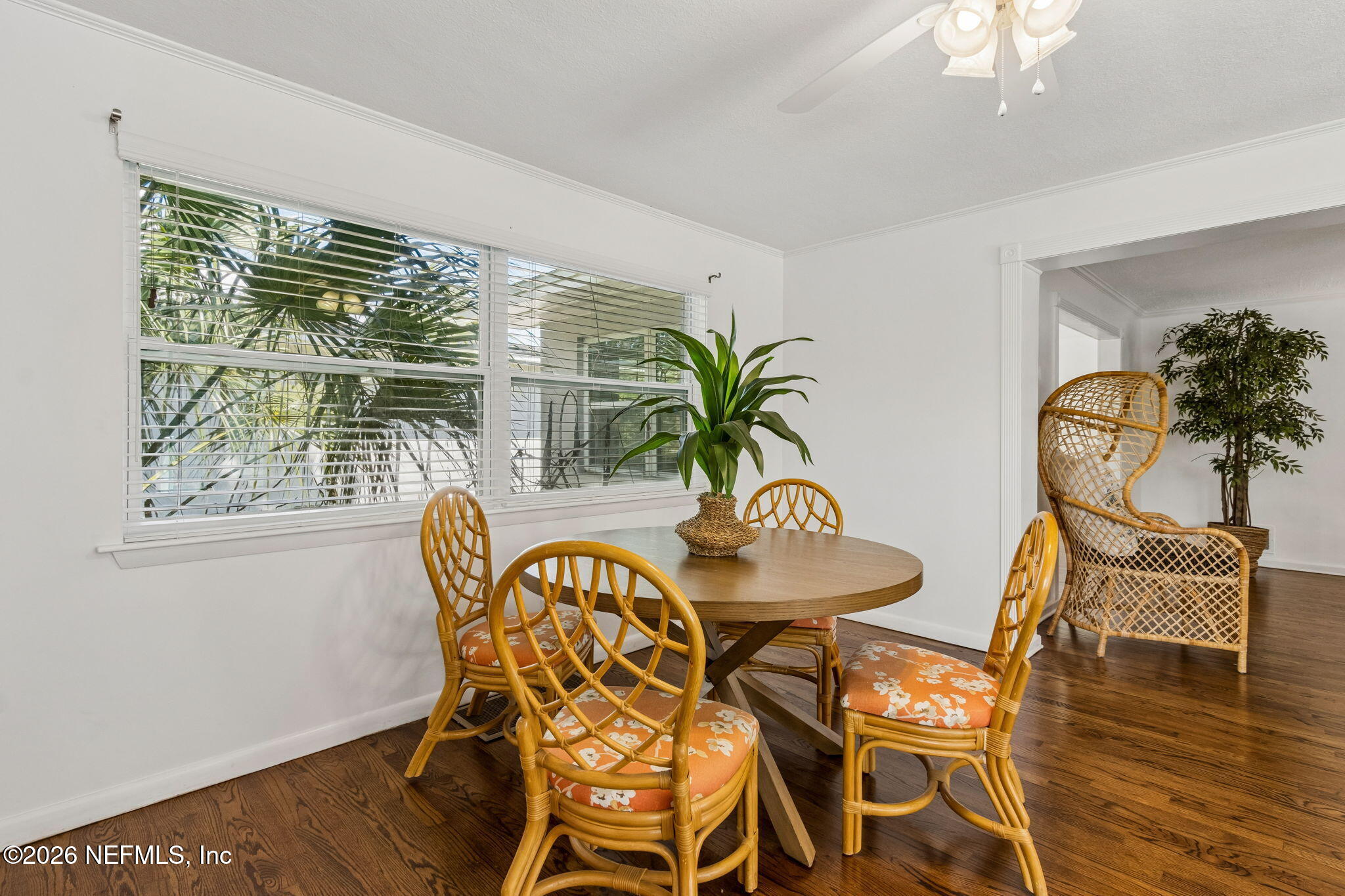915 OLD GROVE Manor