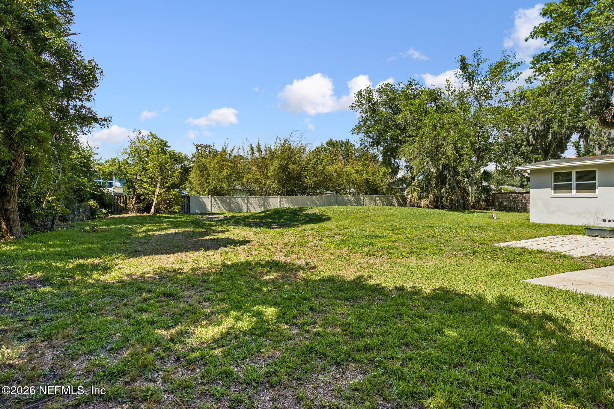 915 OLD GROVE Manor
