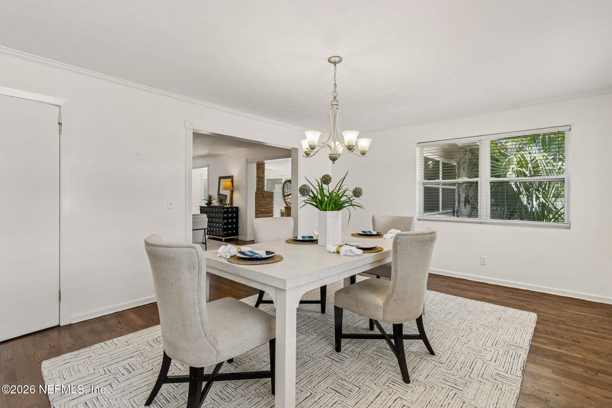 915 OLD GROVE Manor