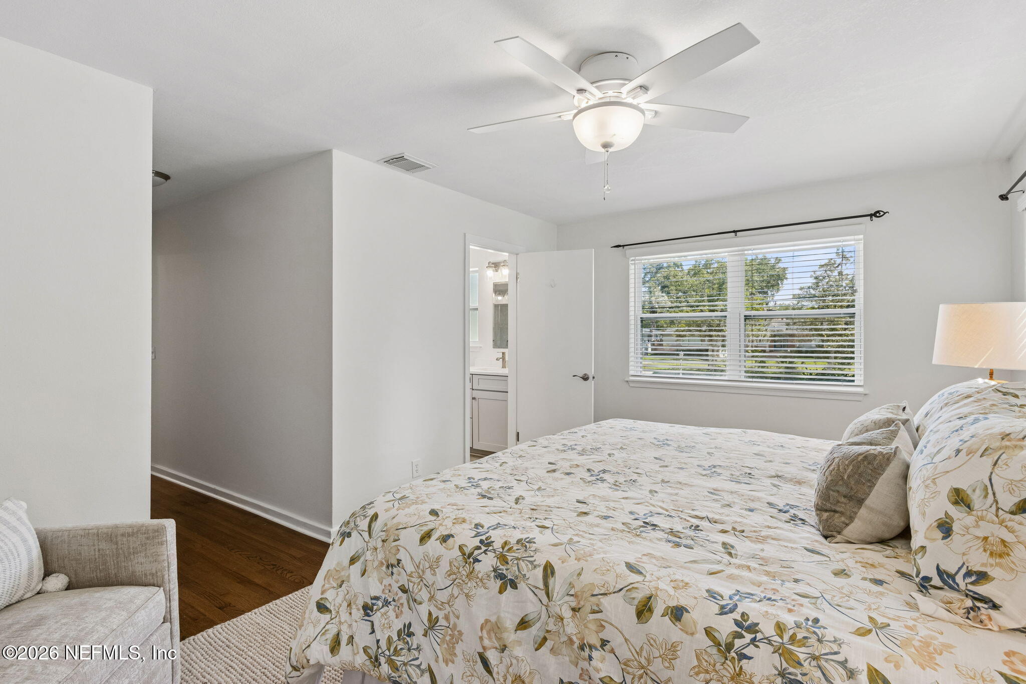 915 OLD GROVE Manor