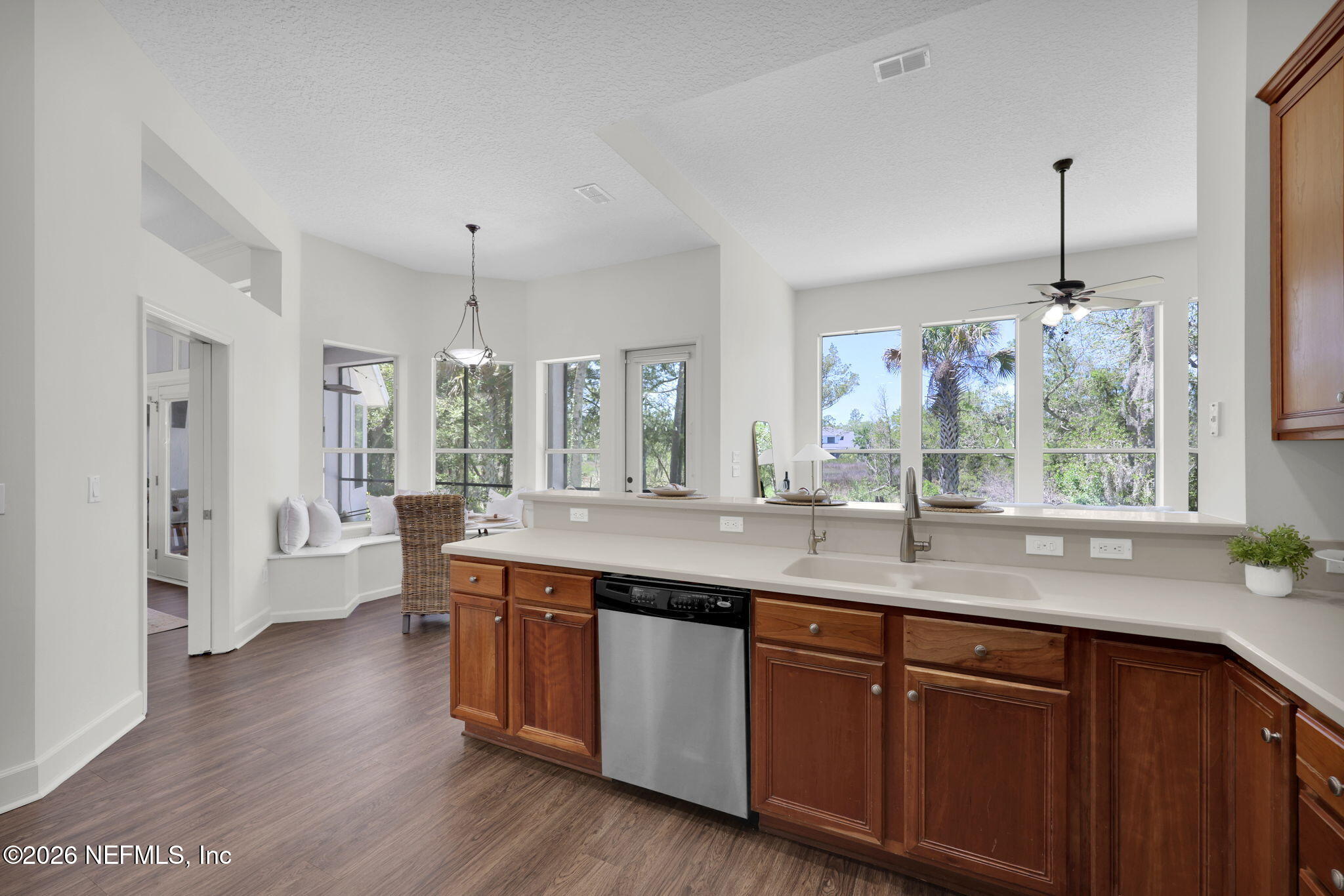 618 TIMBER POND Drive