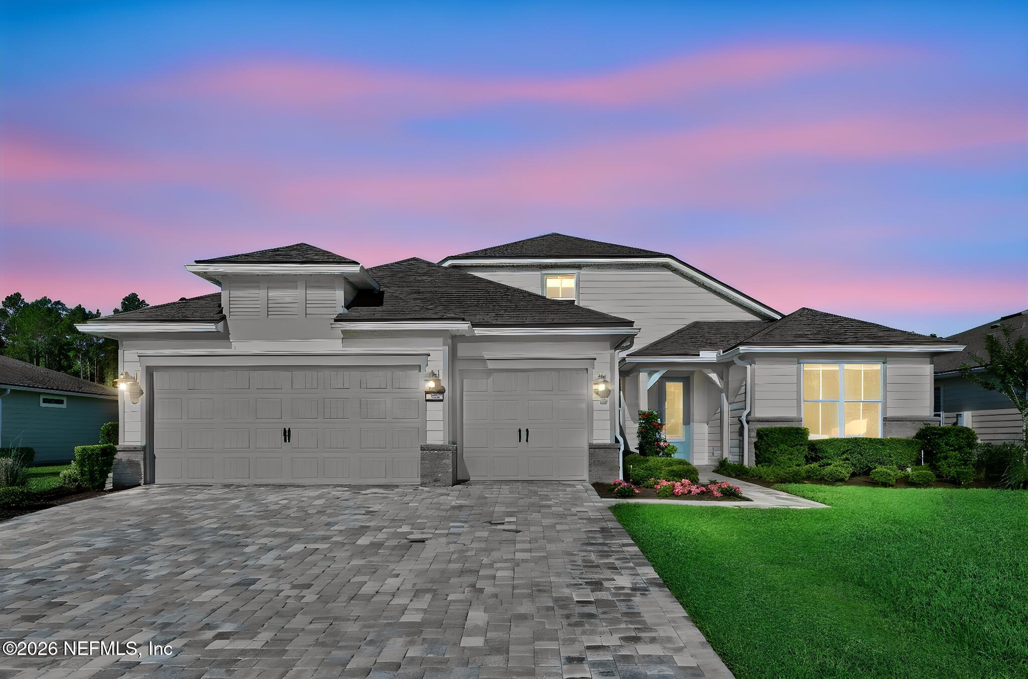 82 GLENHURST Avenue