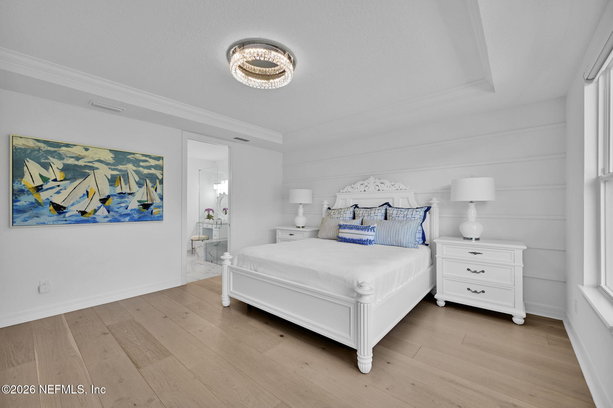 82 GLENHURST Avenue